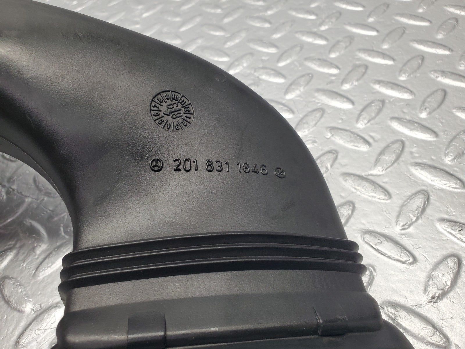 W201 Baby Benz air duct pipe hose right side used OEM