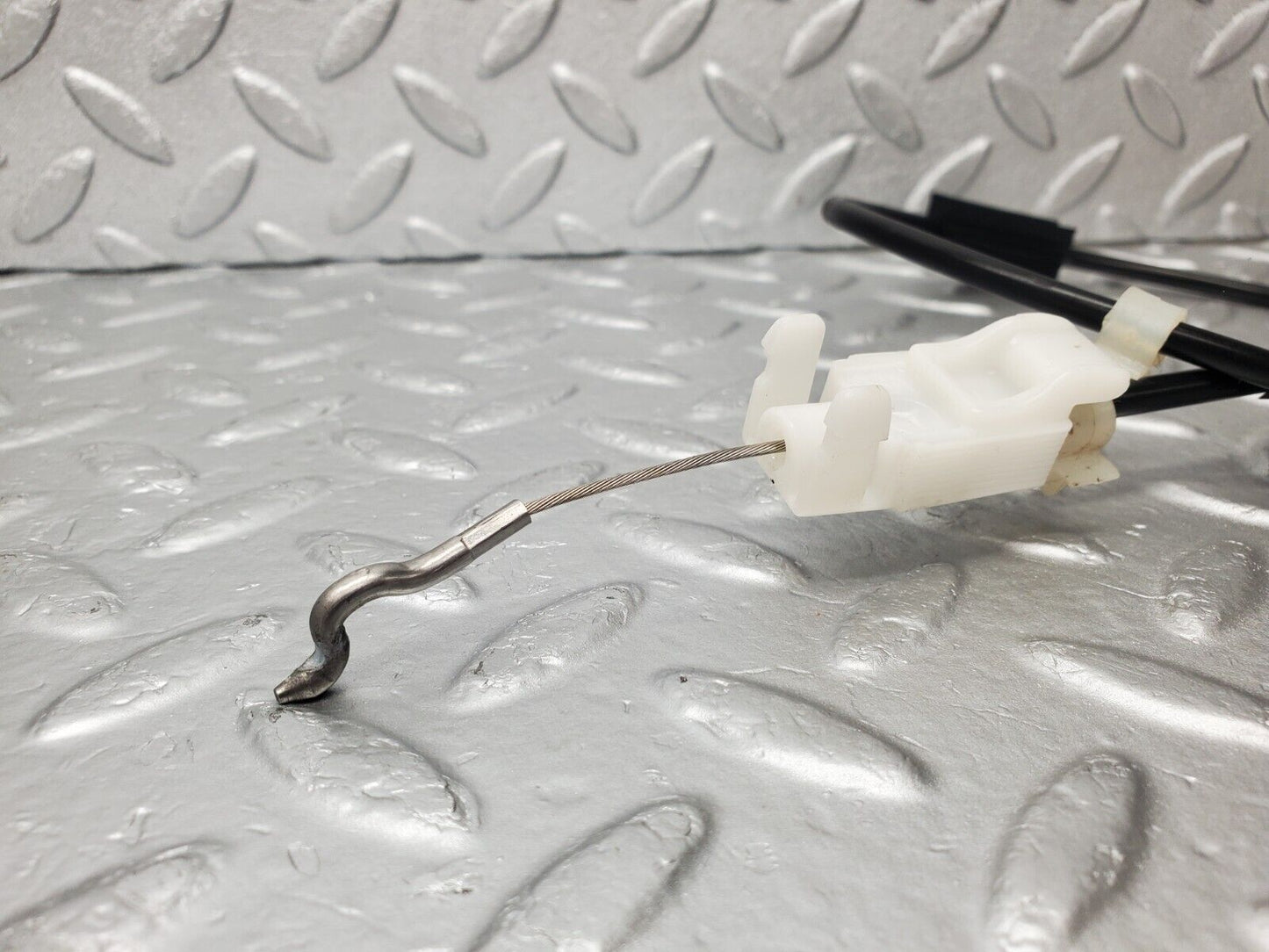 46953 Mercedes-Benz R129 320SL Coupe Door Lock Cable