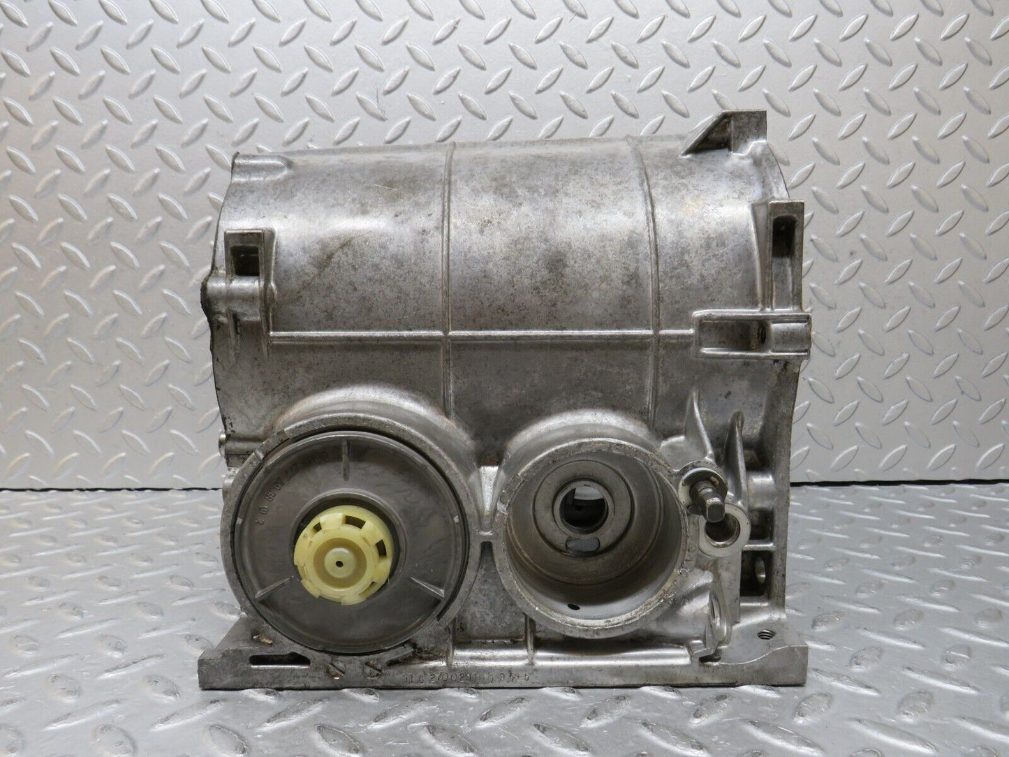 36427 Mercedes-Benz R107 450SL Automatic Gearbox Housing 1162710001 1162700201