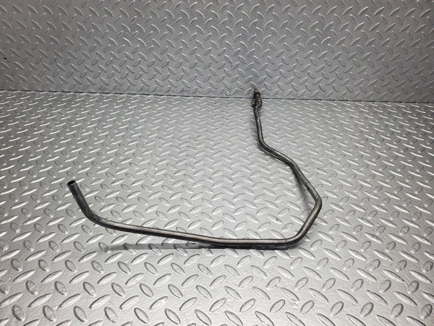 W112 throttle body hose pipe used OEM