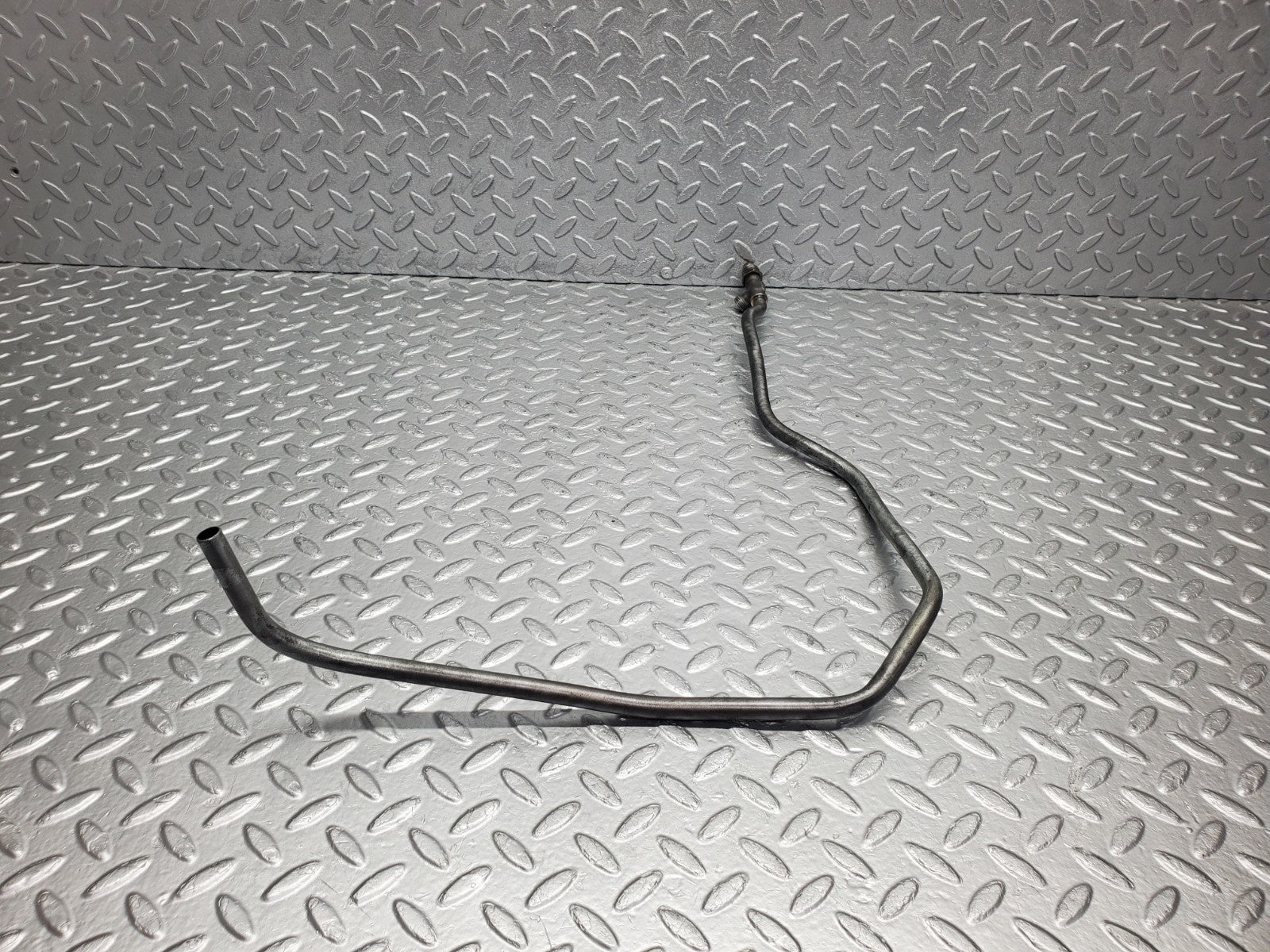 W112 throttle body hose pipe used OEM