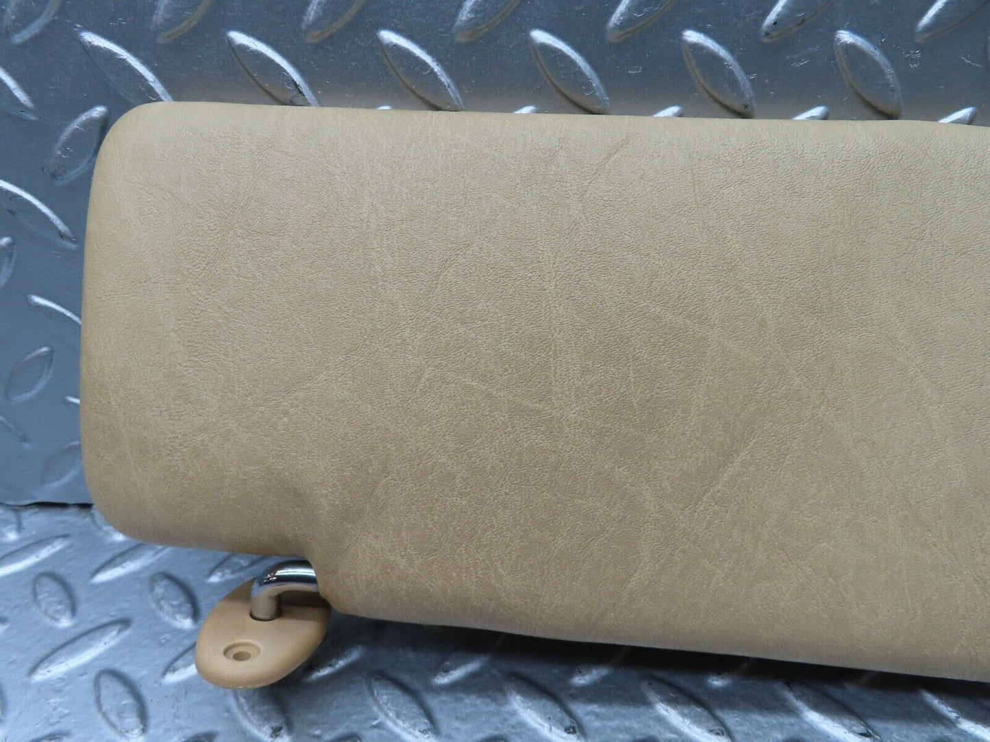 21037 Mercedes-Benz W123 230E Sun Visor Left Side Beige