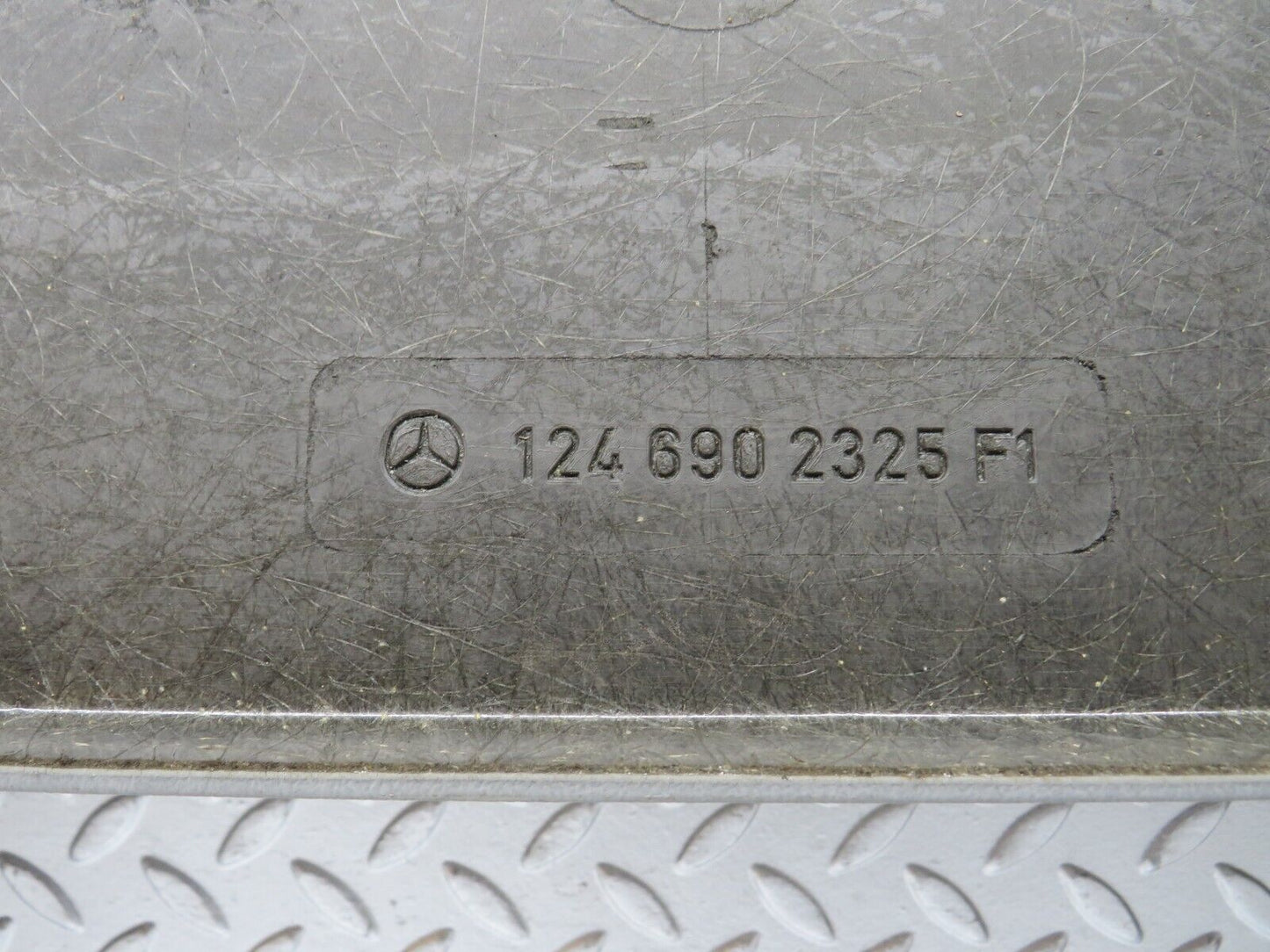 31278 Mercedes-Benz S124 220TE Headlining Roof Panel Rear Grey 1246902325