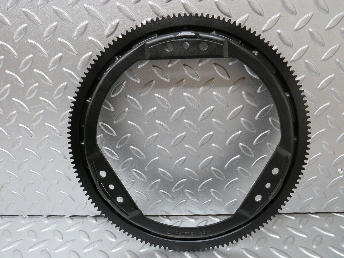 25538 Mercedes-Benz W123 200 Flywheel Starter Ring