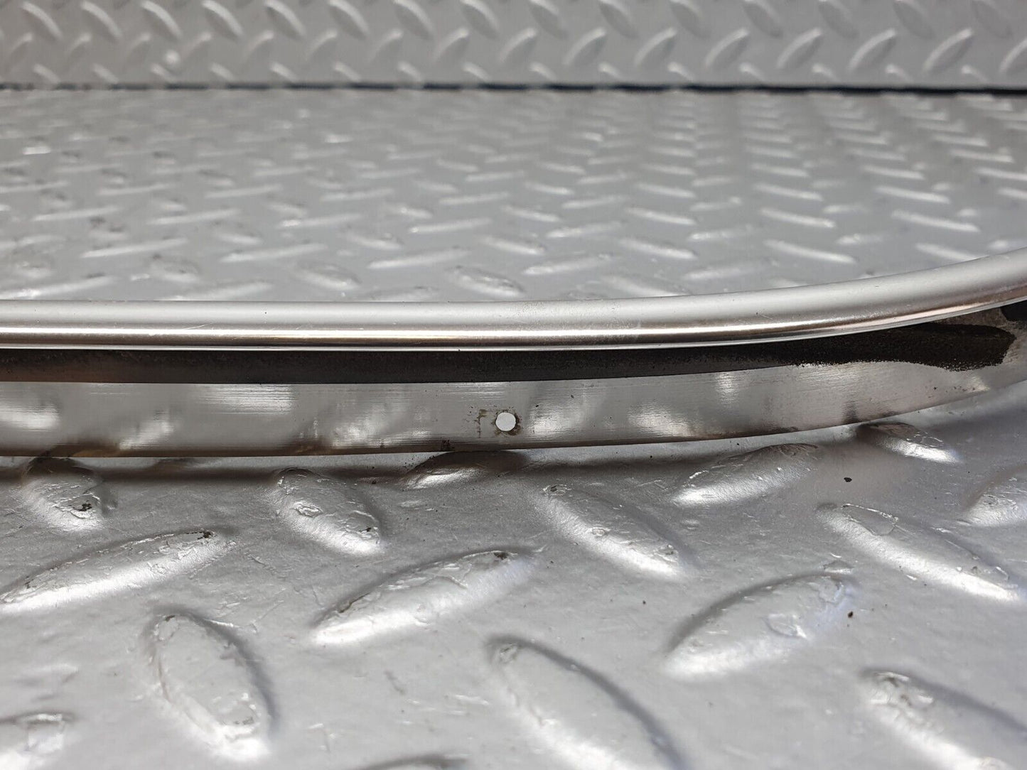 41261 Mercedes-Benz W126 300SE Roof Chrome Trim Right Side