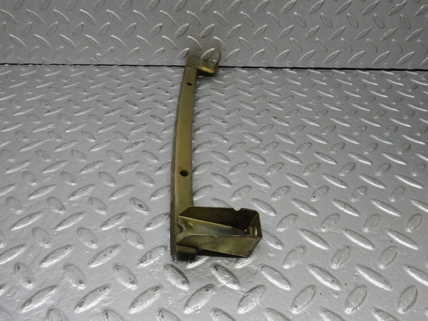 40587 Mercedes-Benz W123 300D Rear Left Door Window Channel
