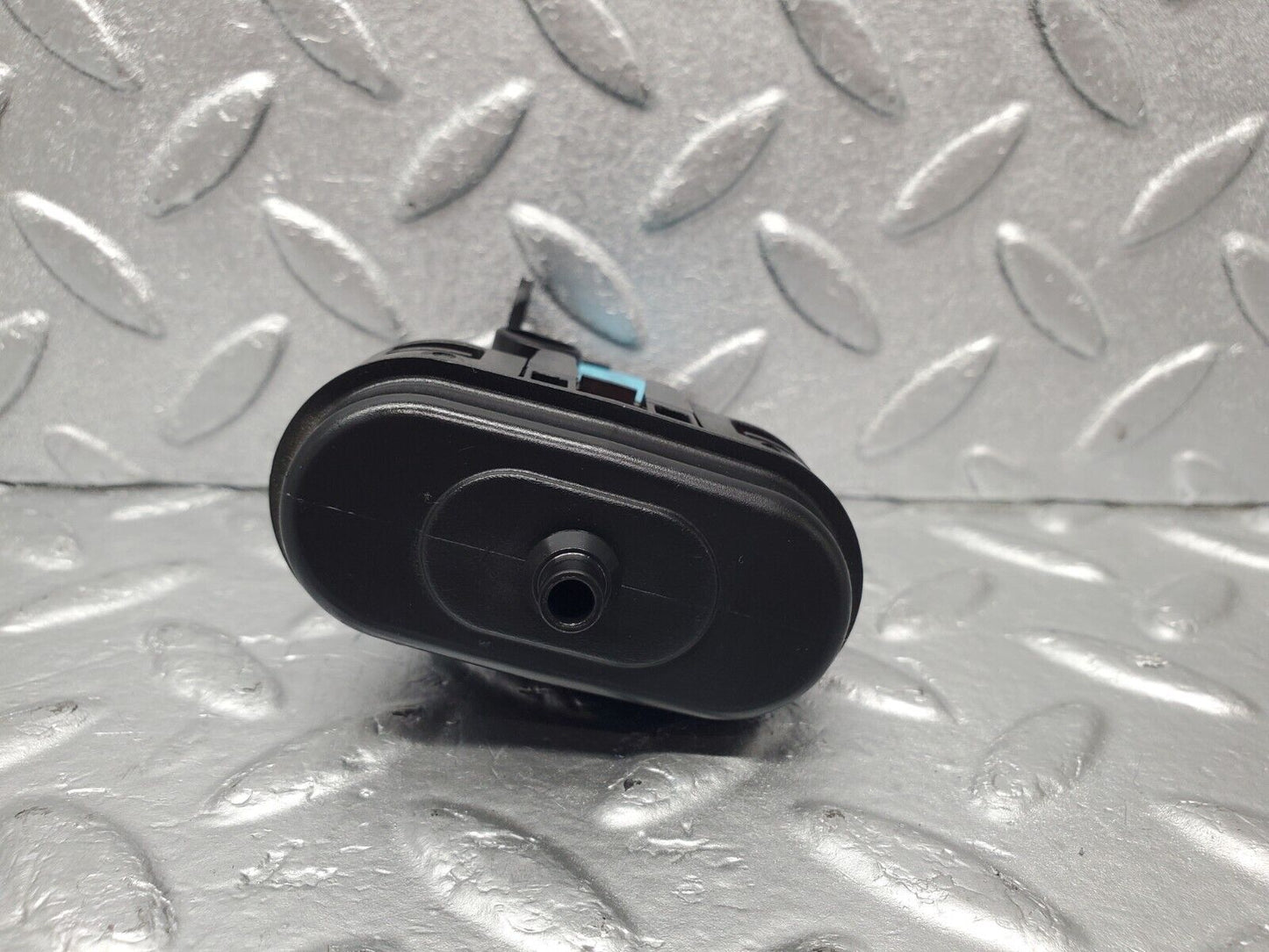 46997 Mercedes-Benz R129 320SL Coupe Heater Box Vacuum Actuator