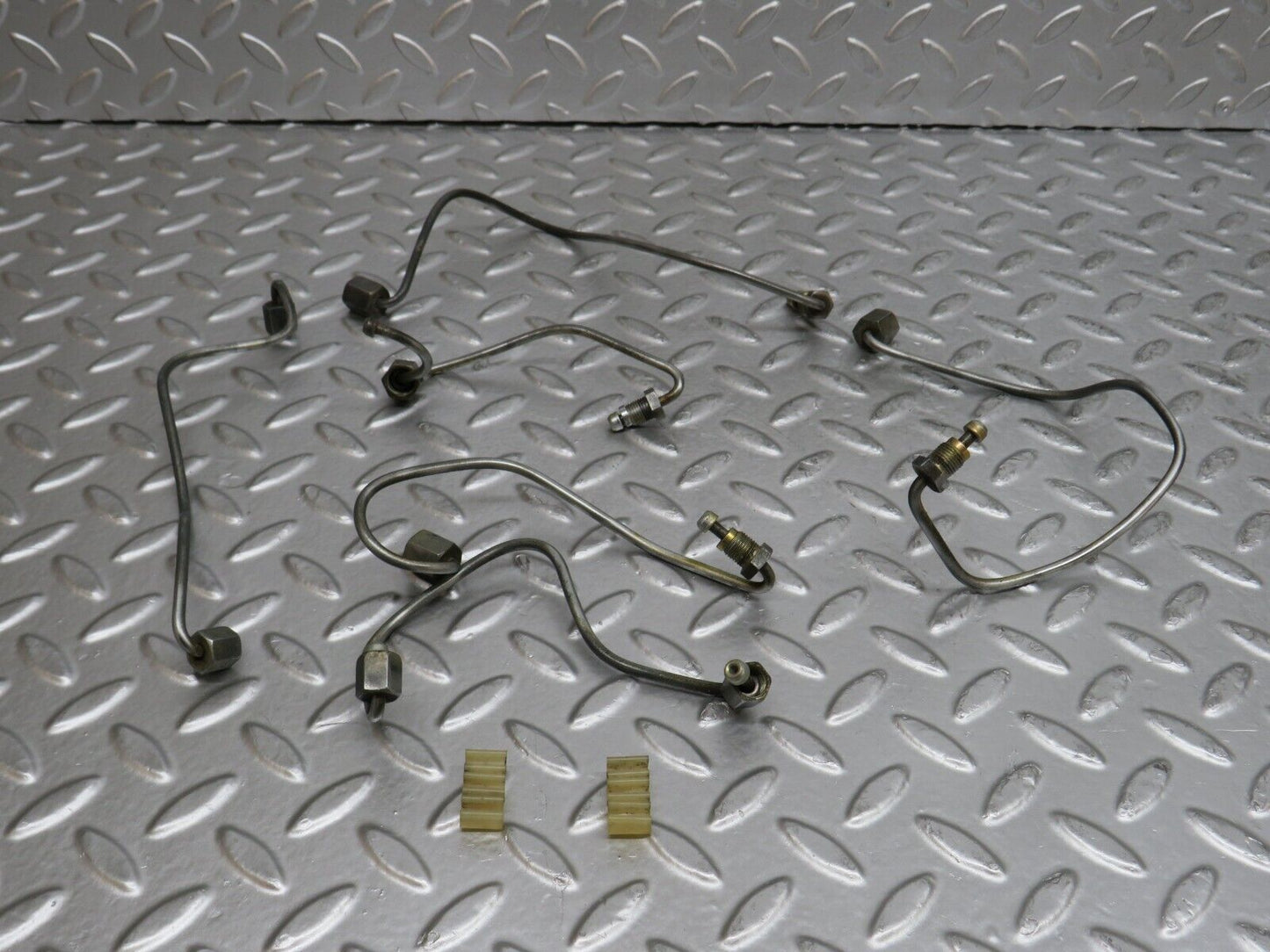 29579 Mercedes-Benz W124 230E Coupe Fuel Line Hose Set