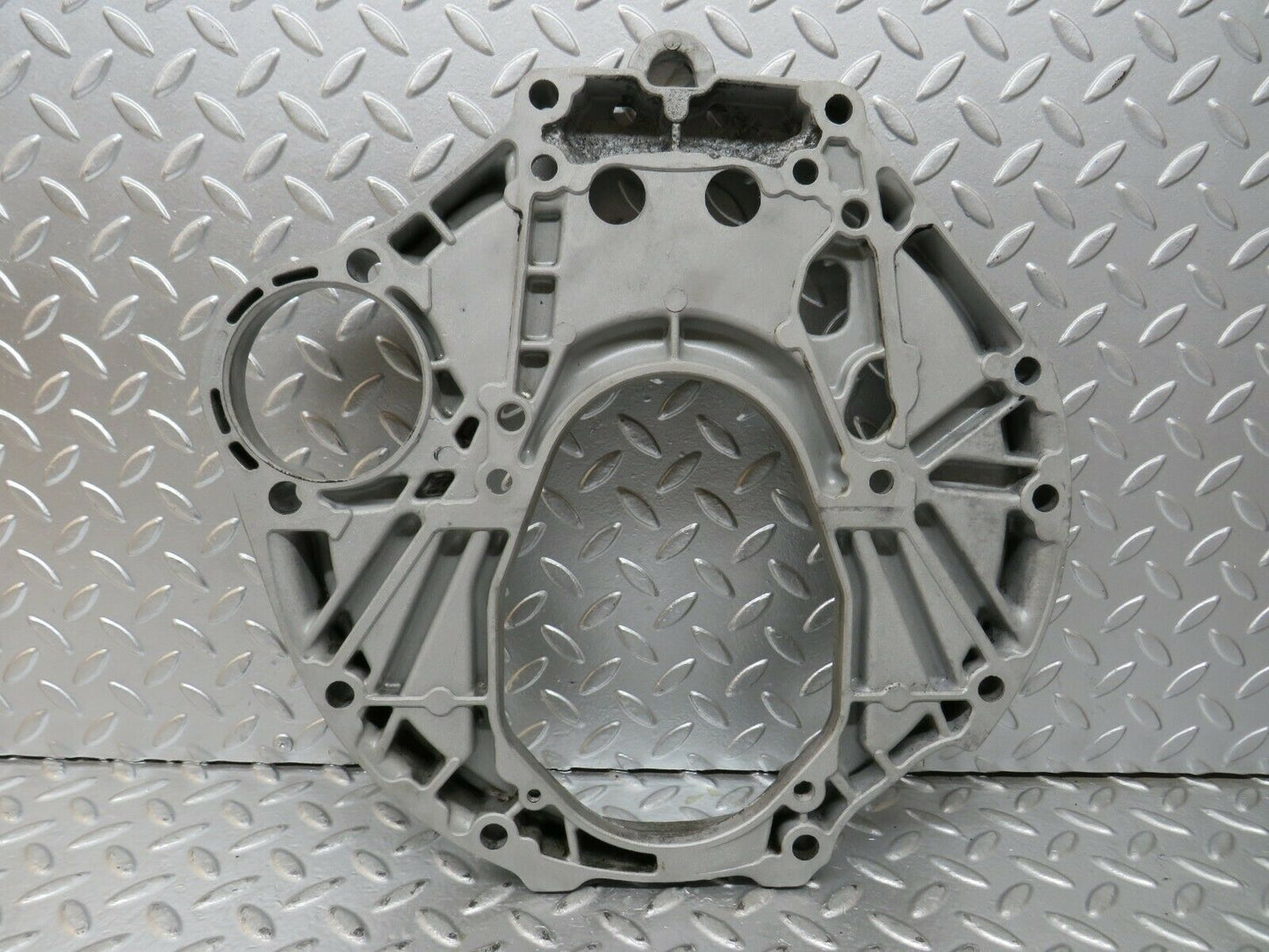 23613 Mercedes-Benz W114 280E Gearbox Flange 1100110145