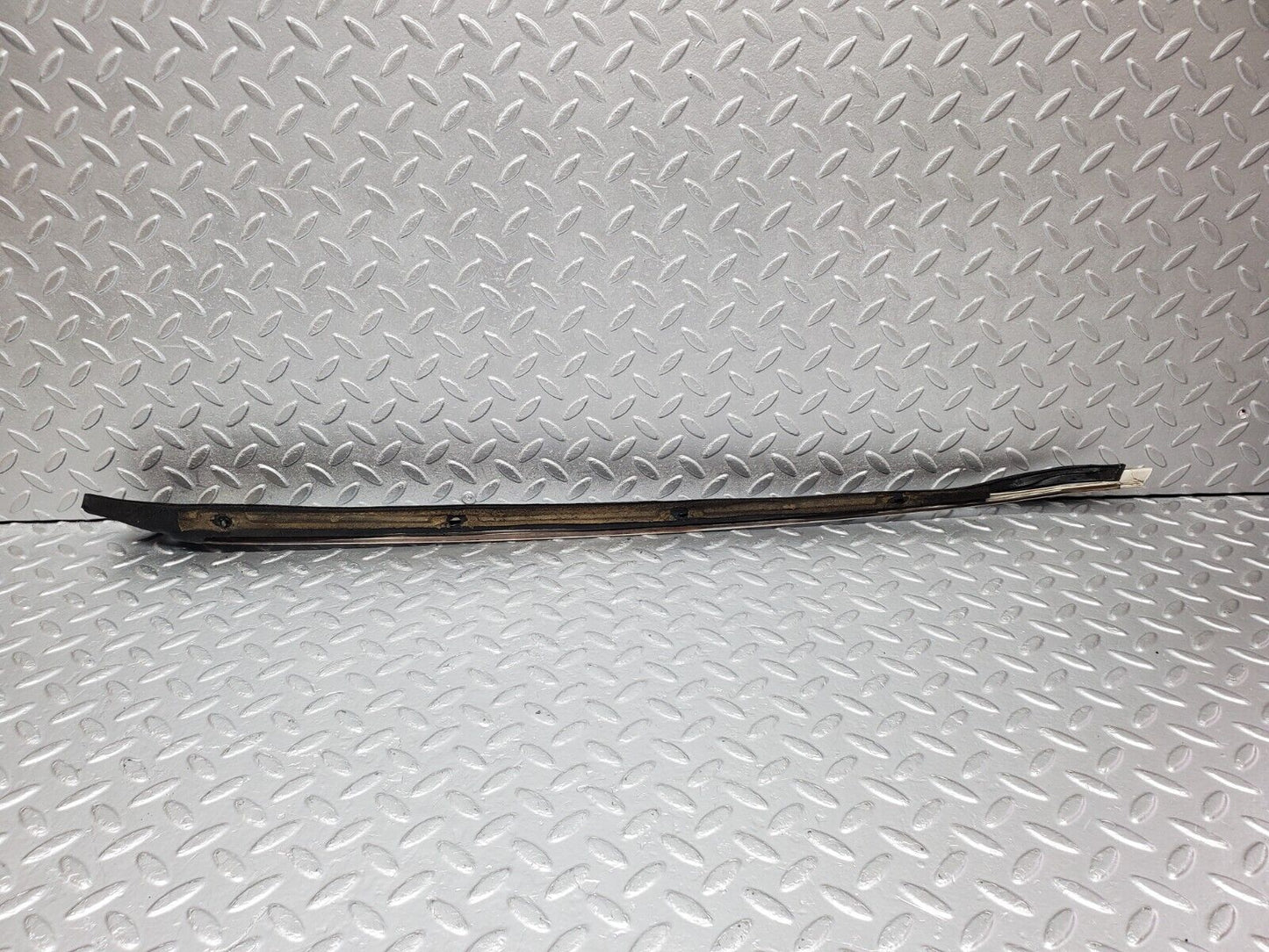 45806 Mercedes-Benz W126 420SE A Pillar Exterior Trim Right Side 1266981698