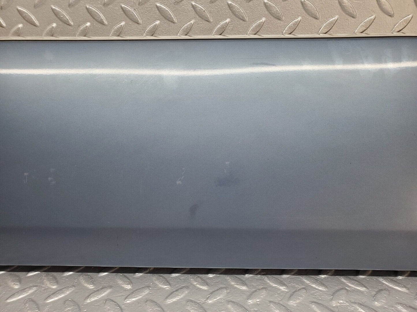 44642 Mercedes-Benz W124 220E Front Right Door Lower Trim 1246901640