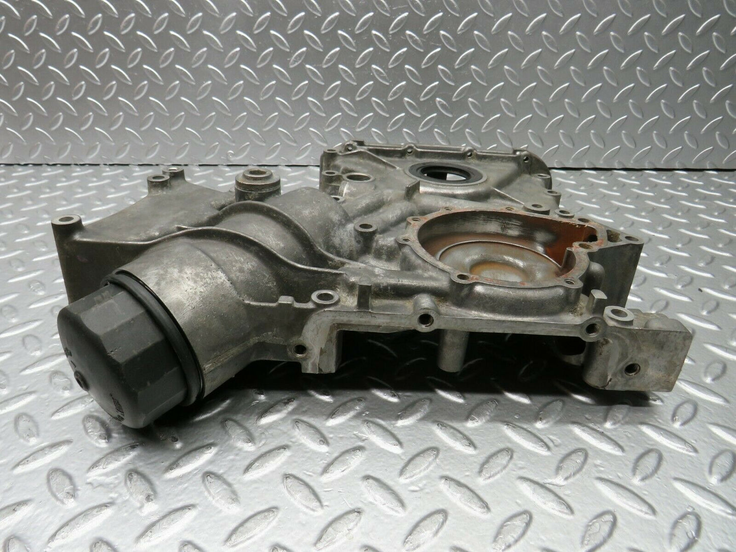 22508 Mercedes-Benz C124 E220 Coupe Timing Chain Cover 1110150401
