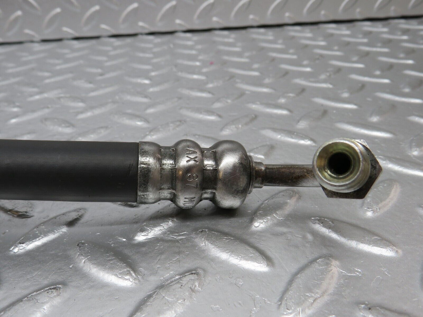 34177 Mercedes-Benz W124 260E Oil Hose Pipe