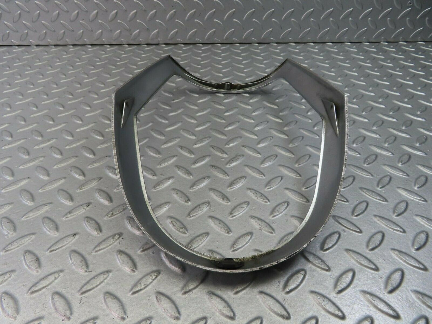 8921 Mercedes-Benz W108 Headlight Chrome Frame 1305542029
