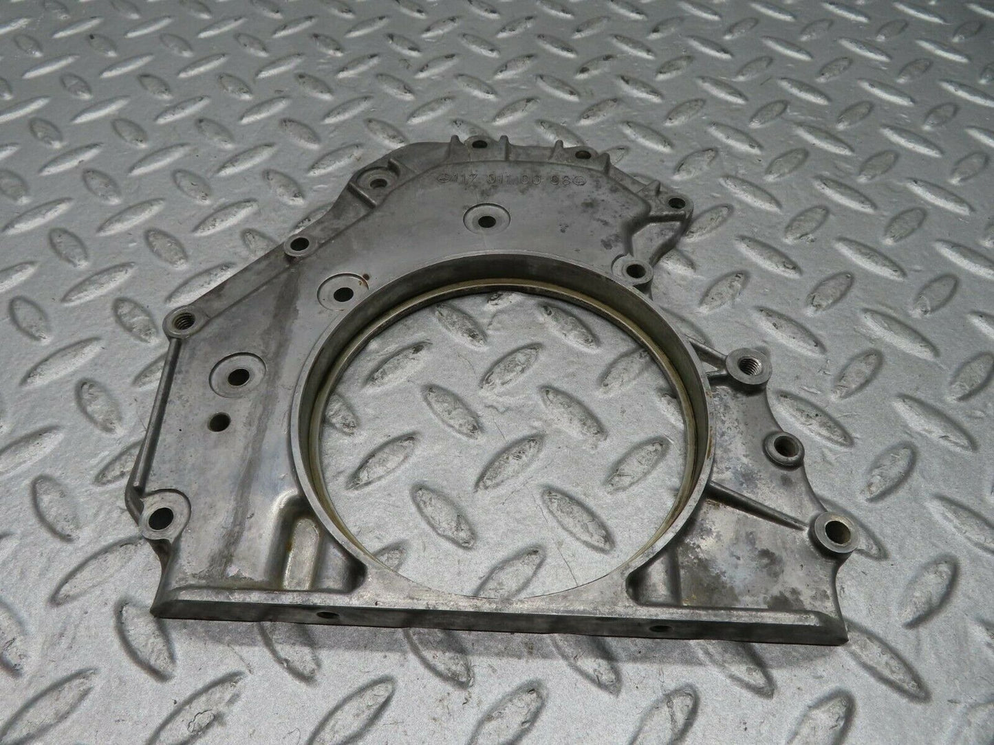 16671 Mercedes-Benz C107 380SLC Crankshaft Cover Sealing Rear 1170110008