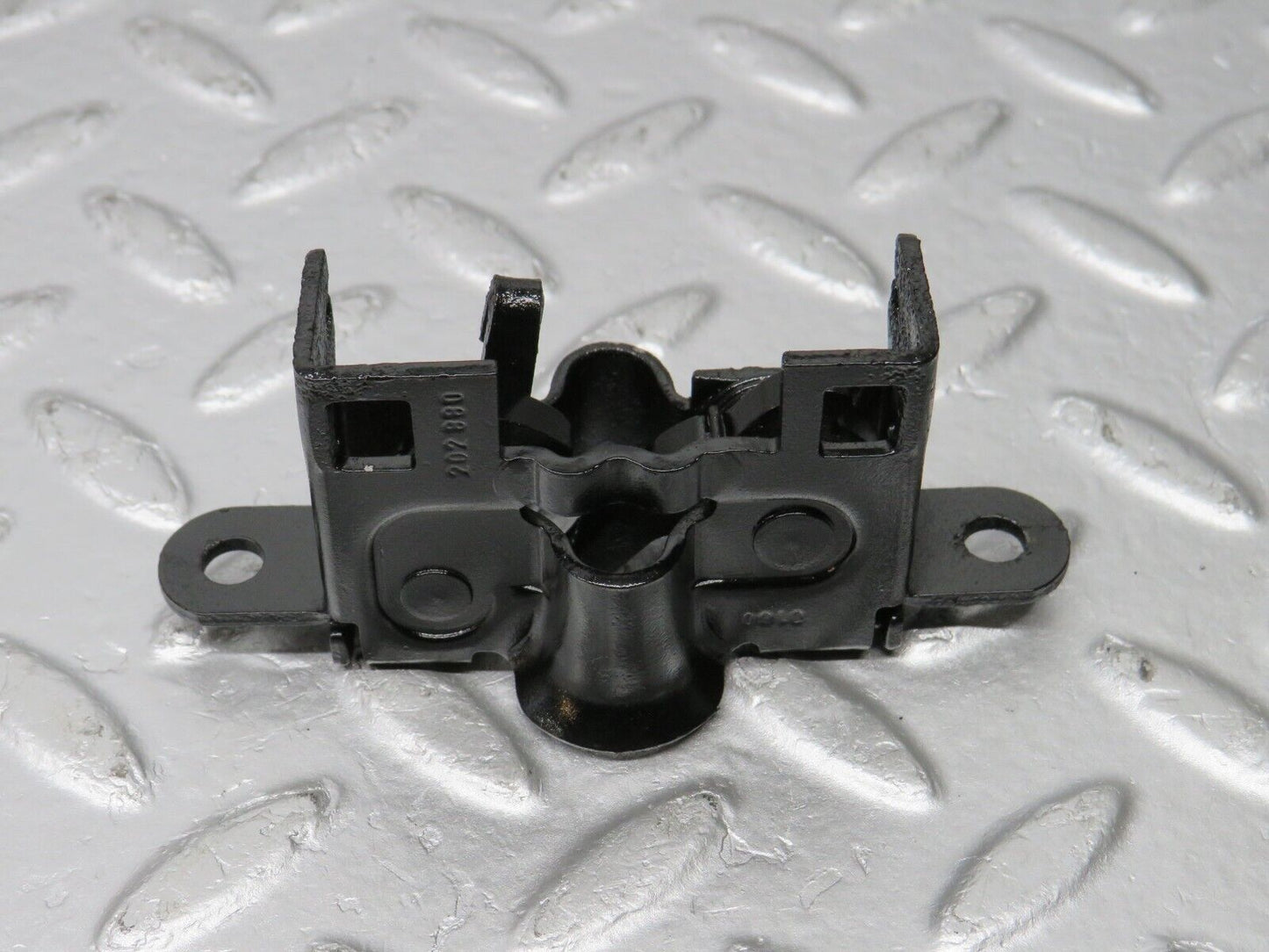 39596 Mercedes-Benz R129 320SL Coupe Bonnet Lock Latch