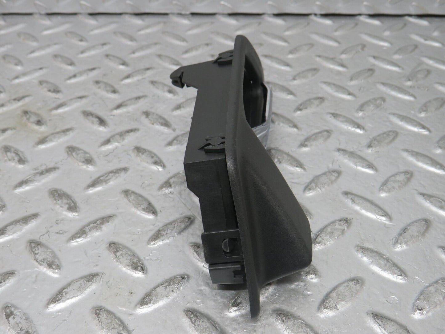 27516 Mercedes-Benz S124 300TE Front Left Interior Door Handle 1247600161