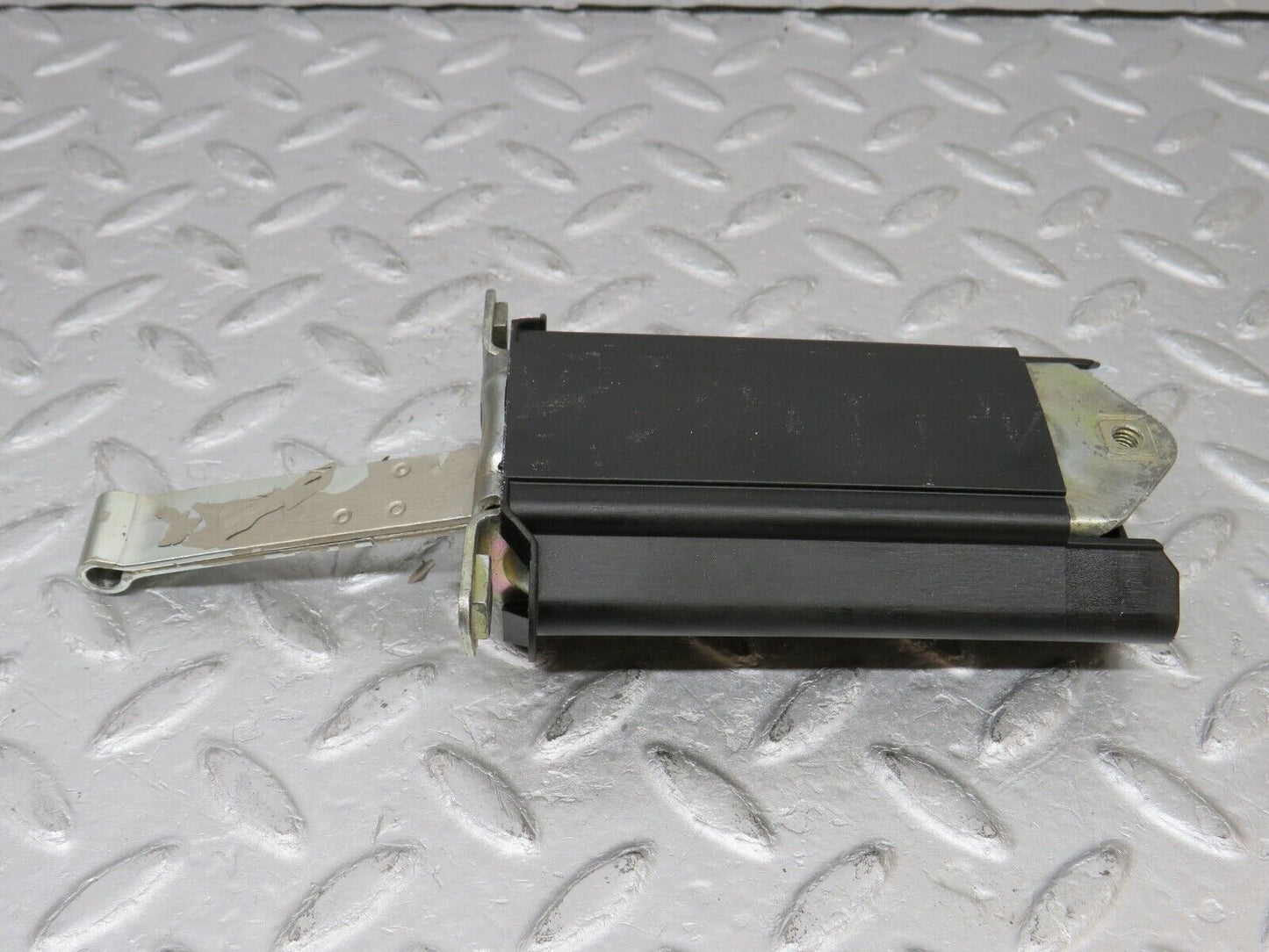 36635 Mercedes-Benz W201 190E Door Safety Check Strap