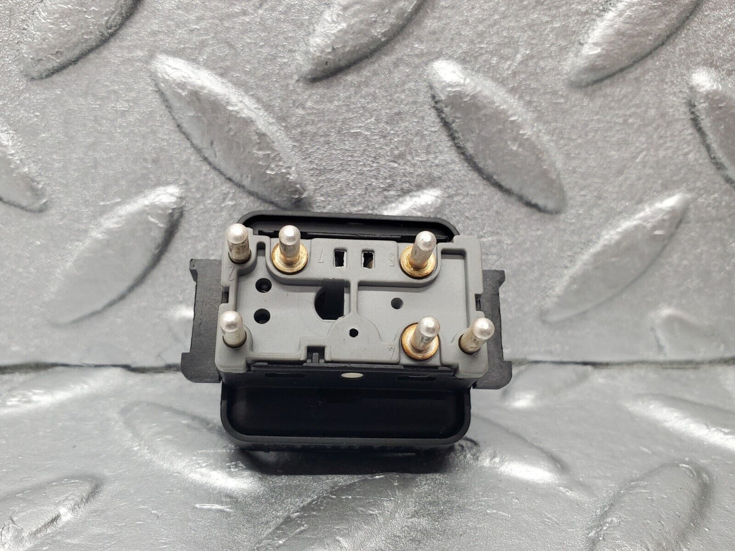 46917 Mercedes-Benz R129 320SL Coupe Roof Switch 1298201610