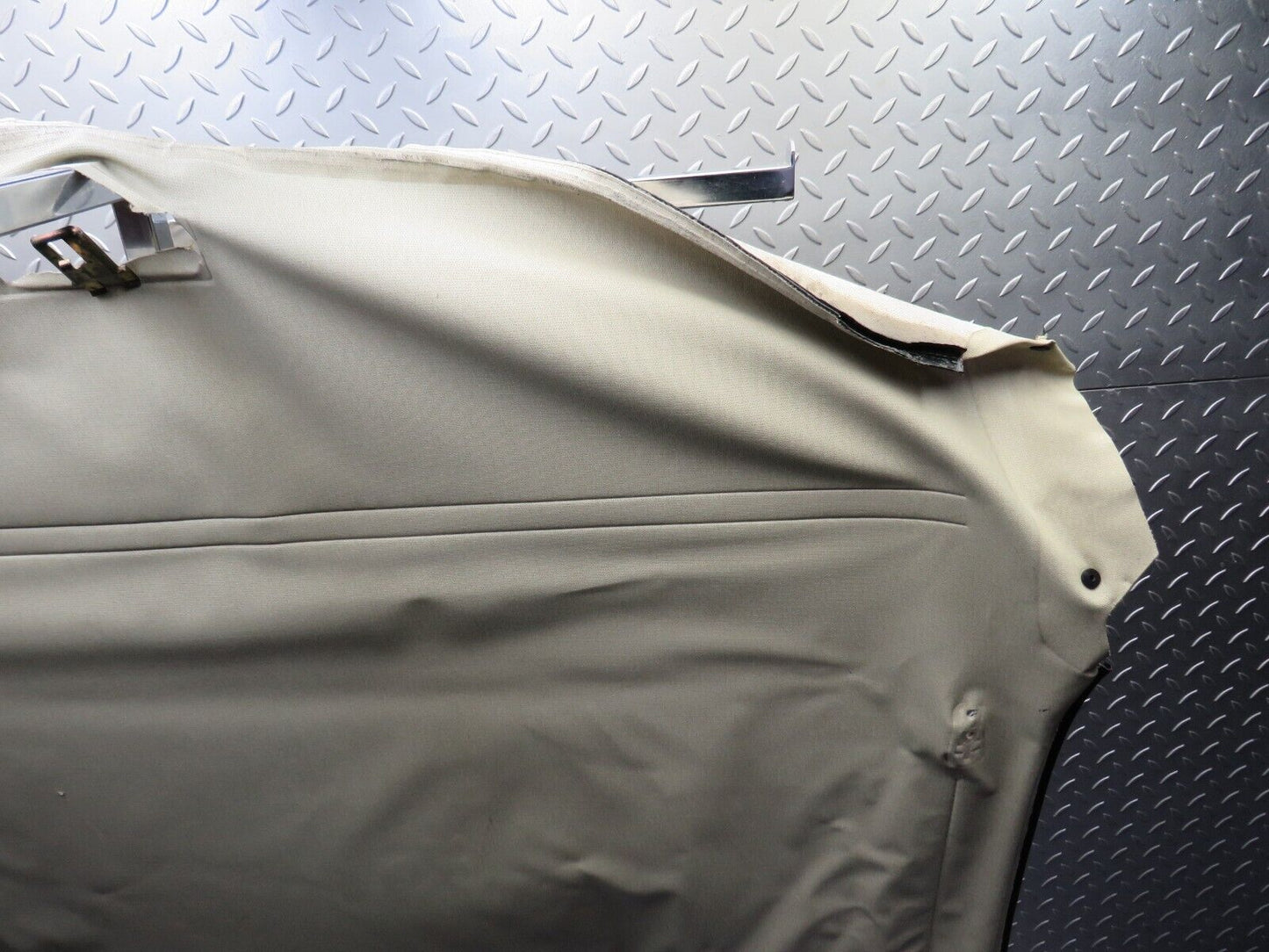 39063 Mercedes-Benz W201 190E Roof Headlining Beige