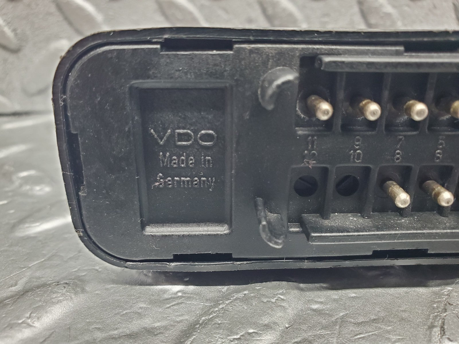 45350137