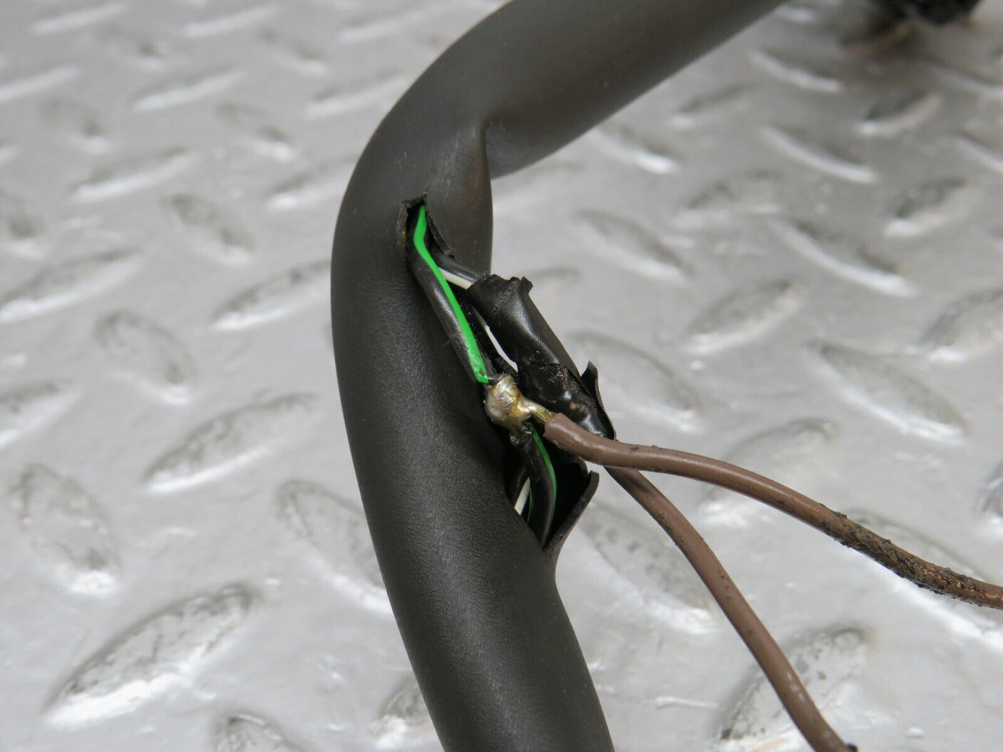37976 Mercedes-Benz A124 320E Cabriolet Indicator Wiper Stalk 1245451324