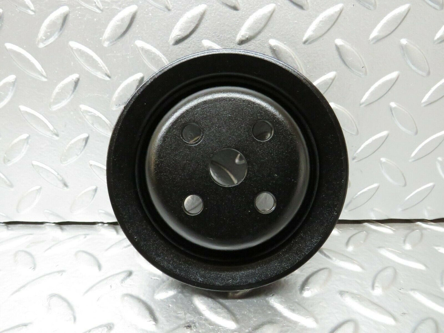23898 Mercedes-Benz C107 450SLC Coupe Water Pump Pulley