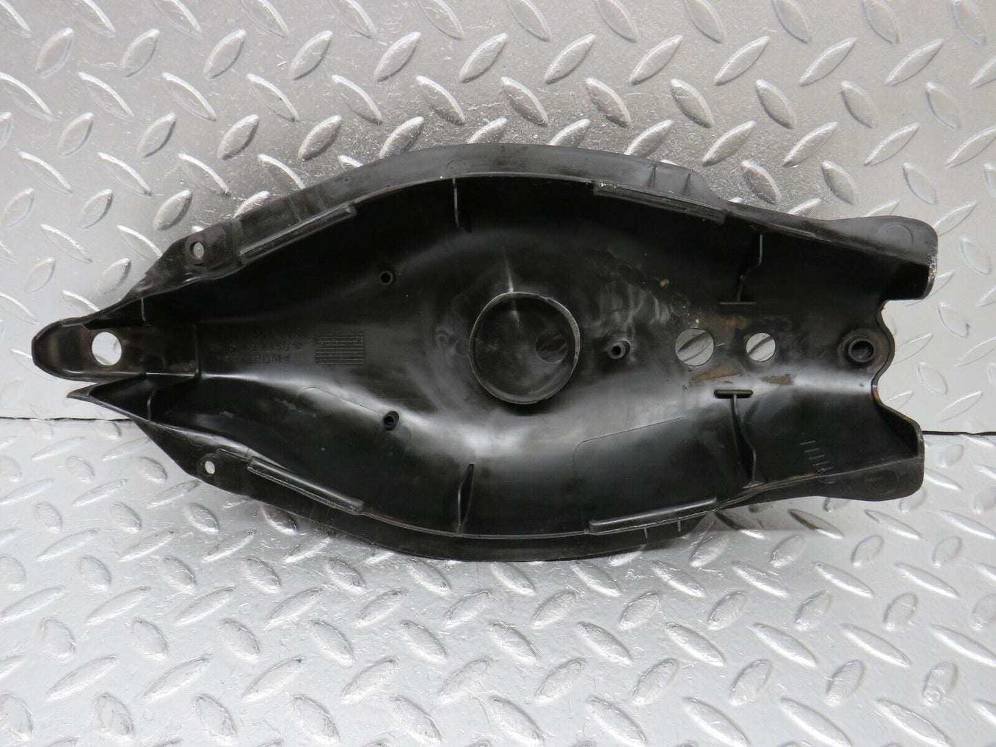 34793 Mercedes-Benz W210 320E Rear Control Arm Cover Pair 2033520088