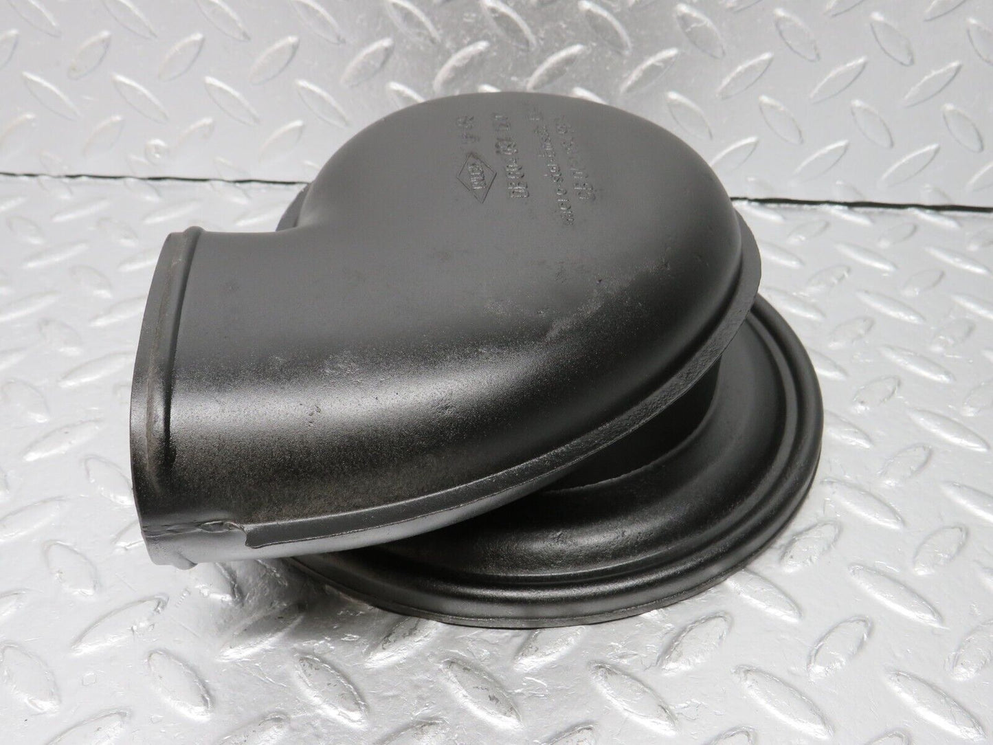 40381 Mercedes-Benz W110 230 Air Filter Housing Cap 0040941202 0000949804
