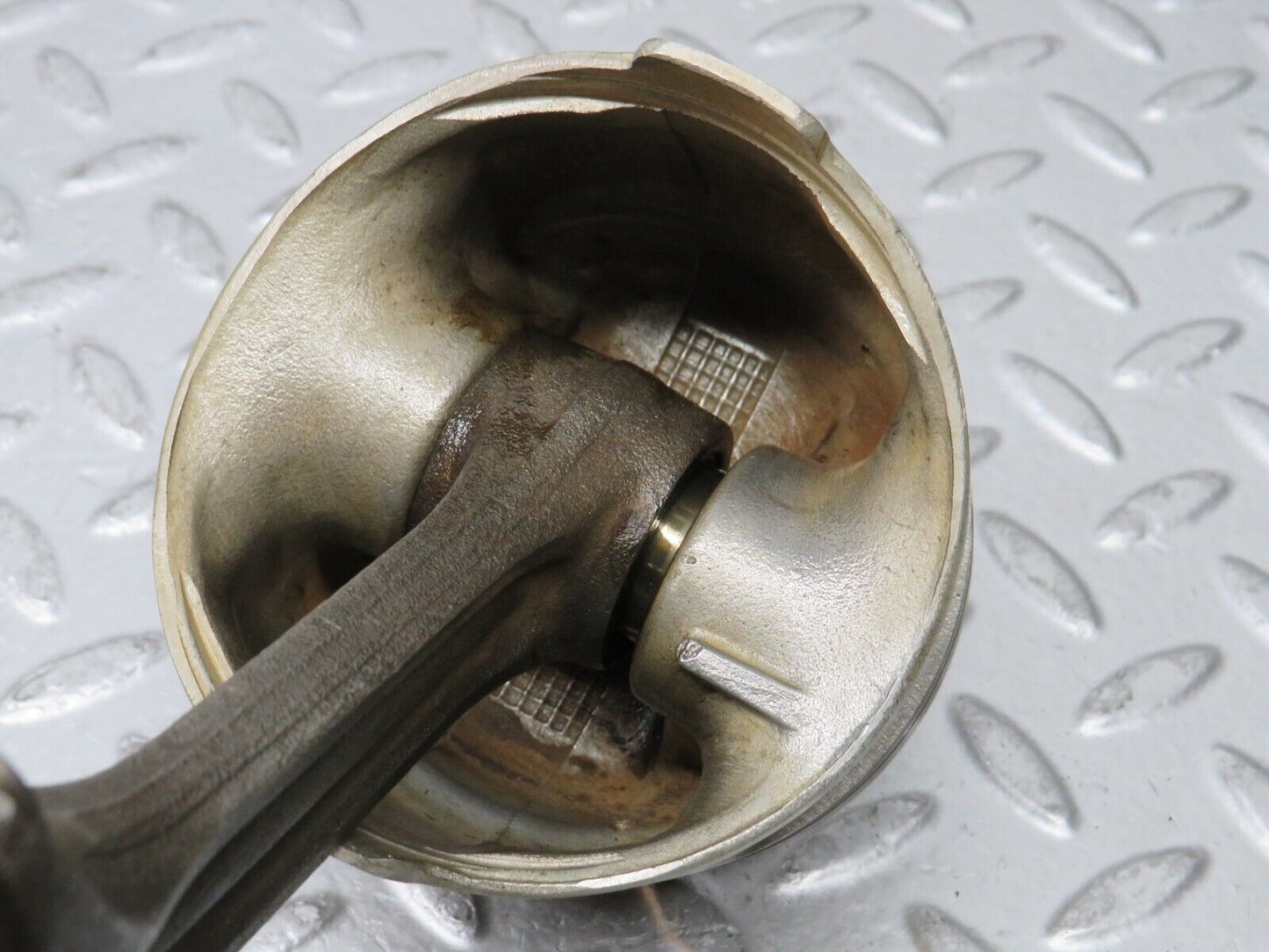 29912 Mercedes-Benz W123 230E Piston With Connecting Rod 96.47 mm 10200