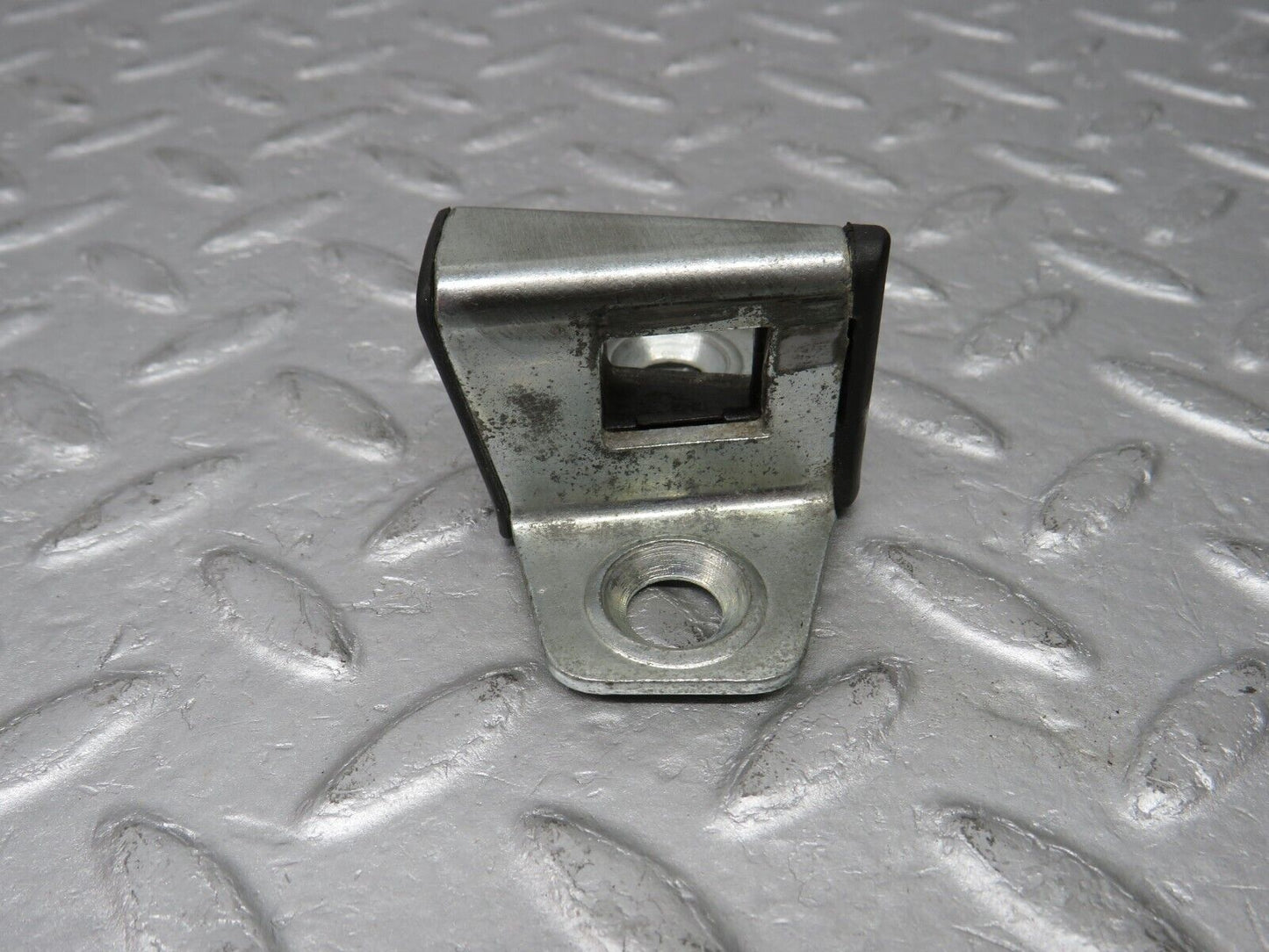 36612 Mercedes-Benz W201 190E 2.0L Door Lock Latch