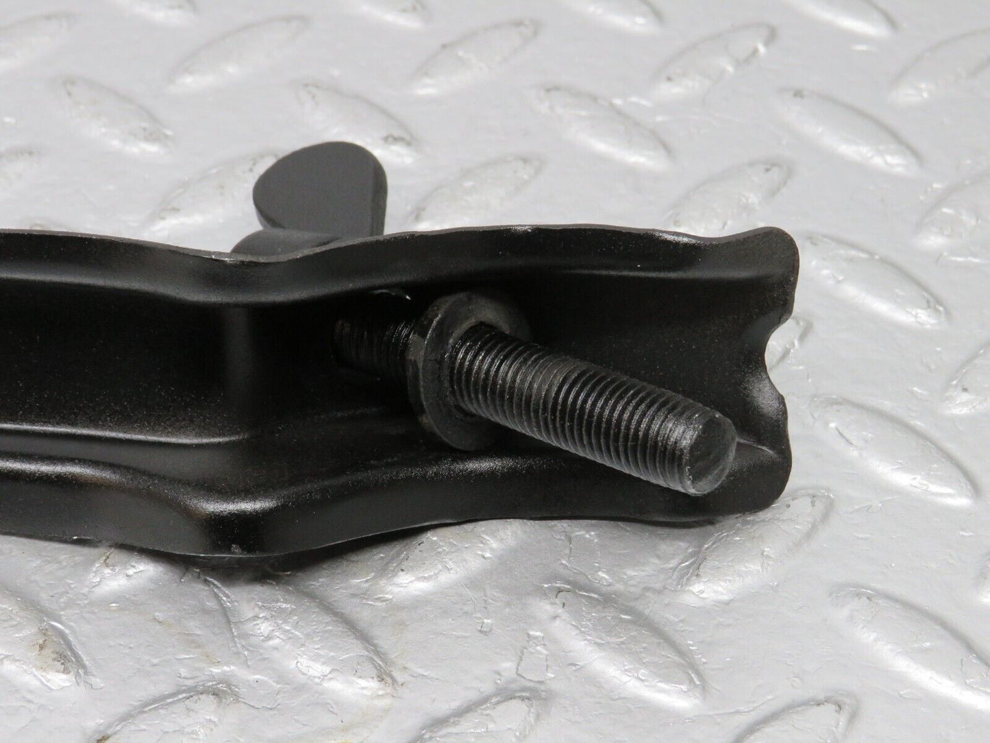 40406 Mercedes-Benz W110 230 Spare Wheel Holder