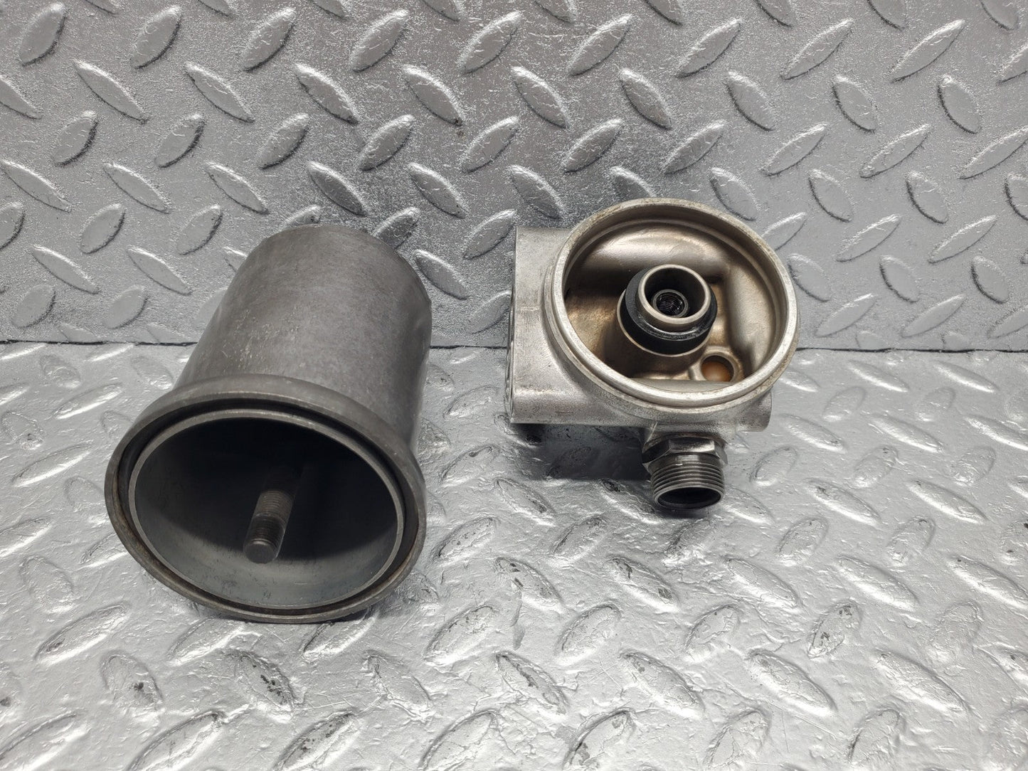 W112 oil filter housing used OEM