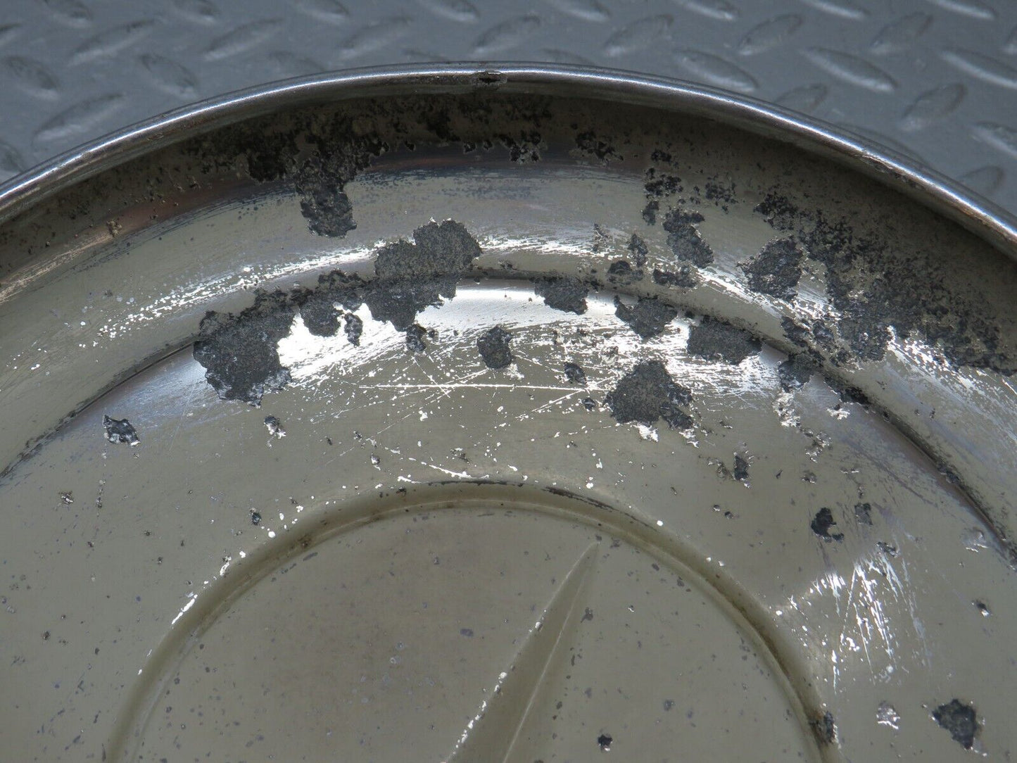 35762 Mercedes-Benz W108 Chrome Wheel Hub Cap