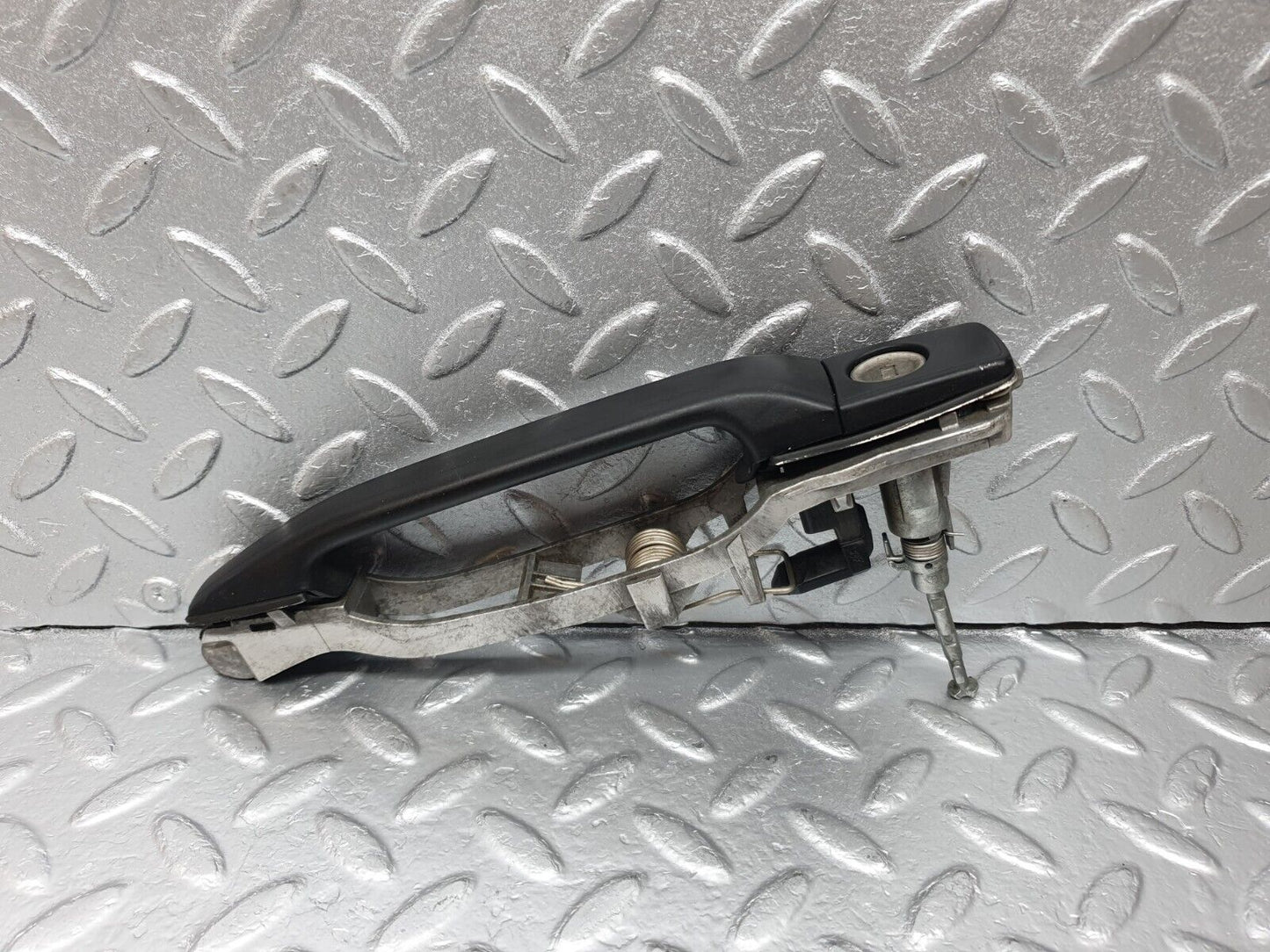 42786 Mercedes-Benz W201 190 Front Right Door Exterior Handle No Key