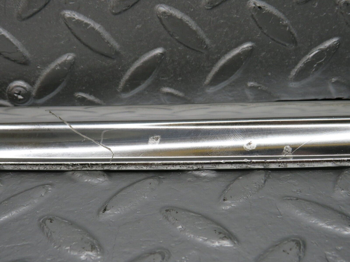 39860 Mercedes-Benz R107 350SL Coupe Hardtop Chrome Trim Left Side