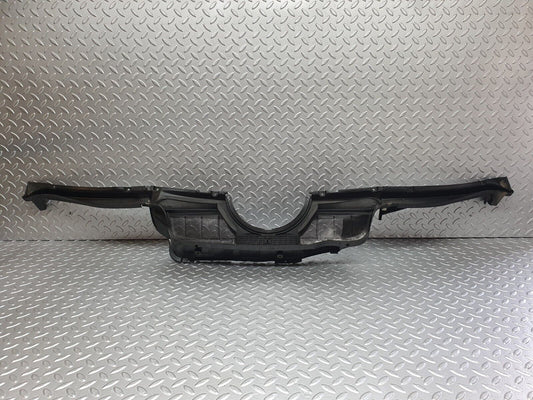 41454 Mercedes-Benz W124 200E Wiper Mechanism Cover Panel 1246280067 1246283707 1246202667 1246200978