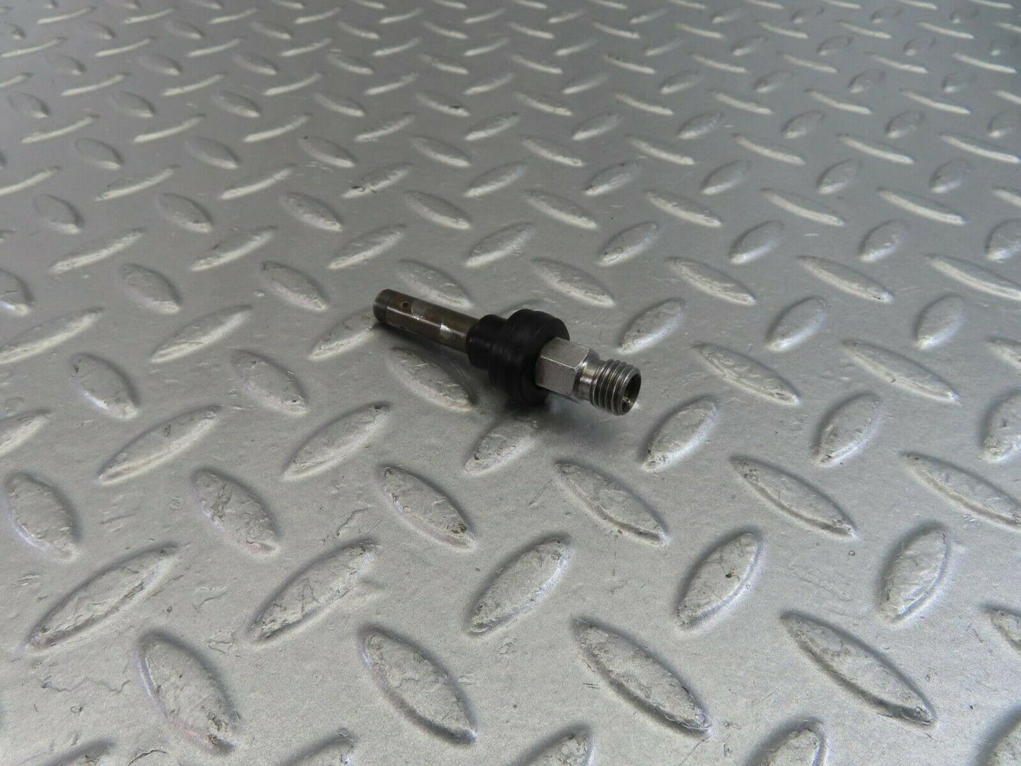 10045 Mercedes-Benz C123 230CE Coupe Fuel Injector Bosch 0437502010