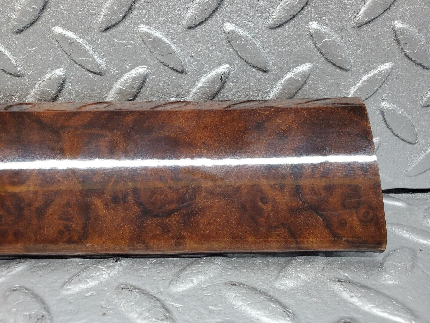 45985 Mercedes-Benz W126 420SE Glove Box Door Wood Trim