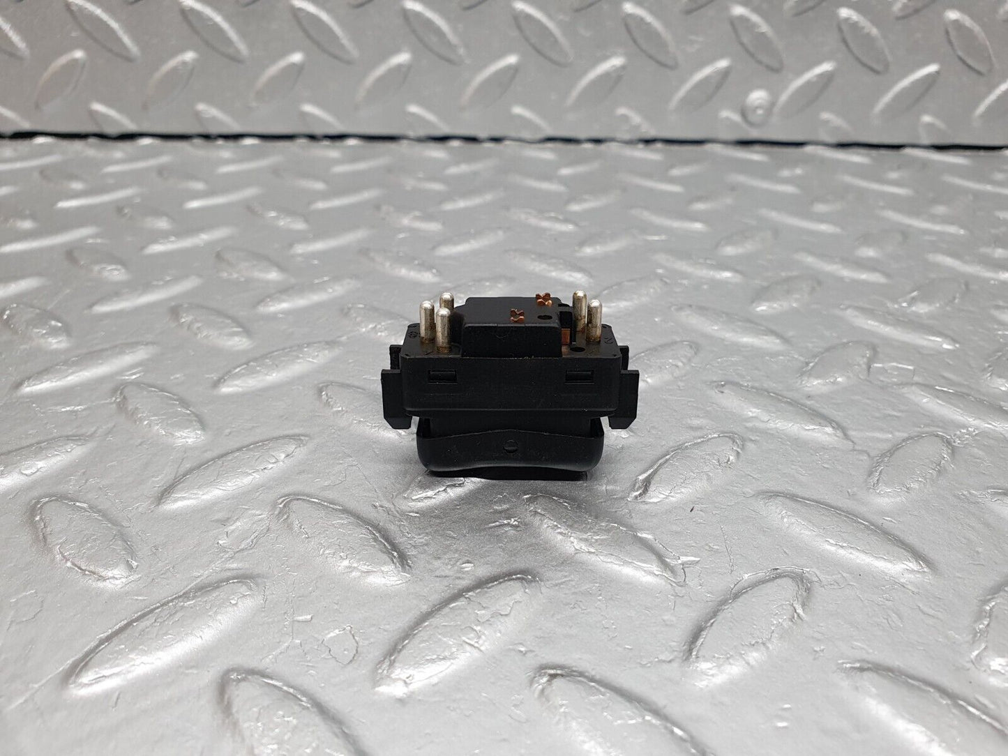 41646 Mercedes-Benz W124 200E Electric Window Switch Right 1248204510