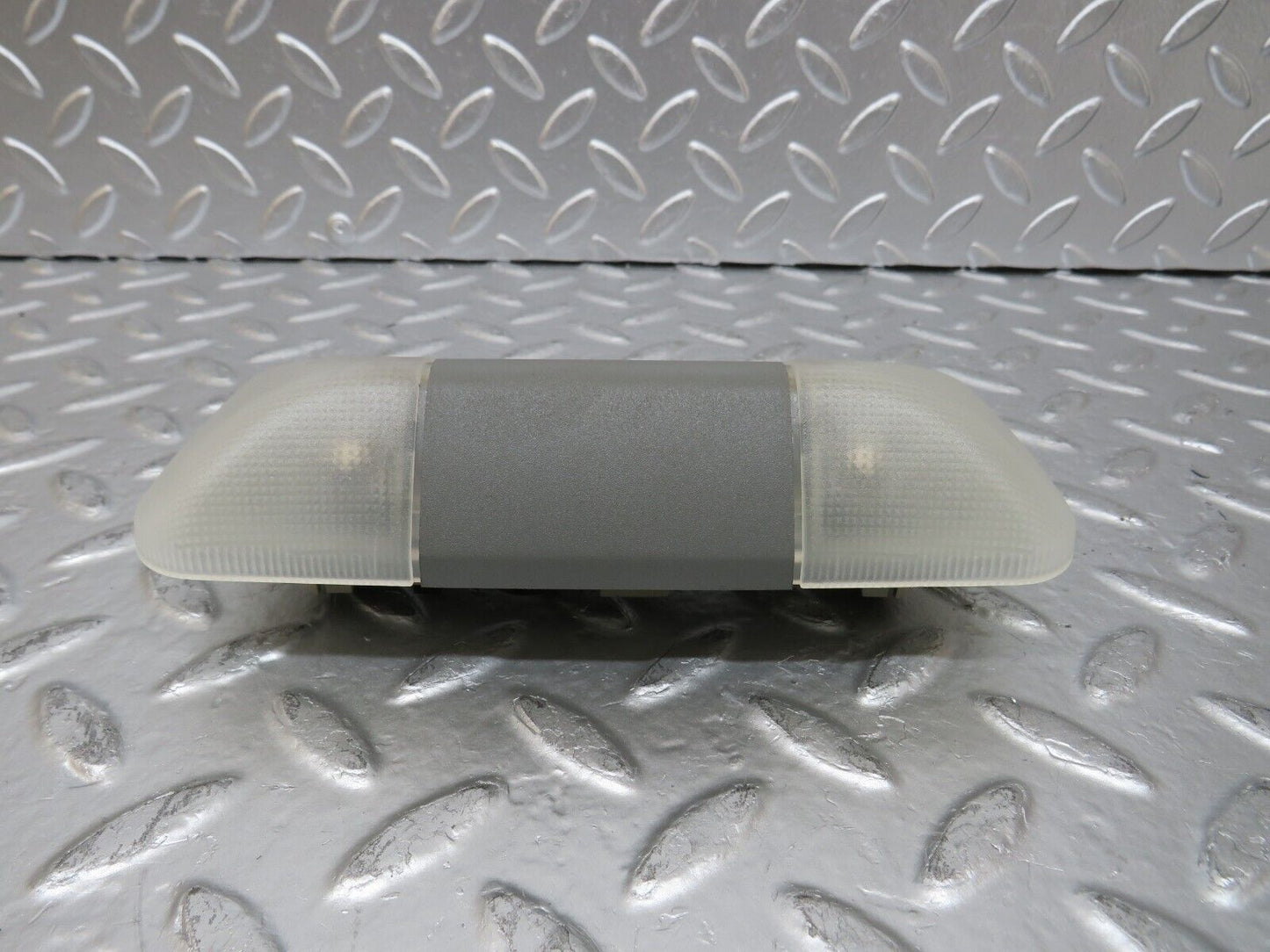 24940 Mercedes-Benz W140 S320 Rear Dome Light Hella 1408201701