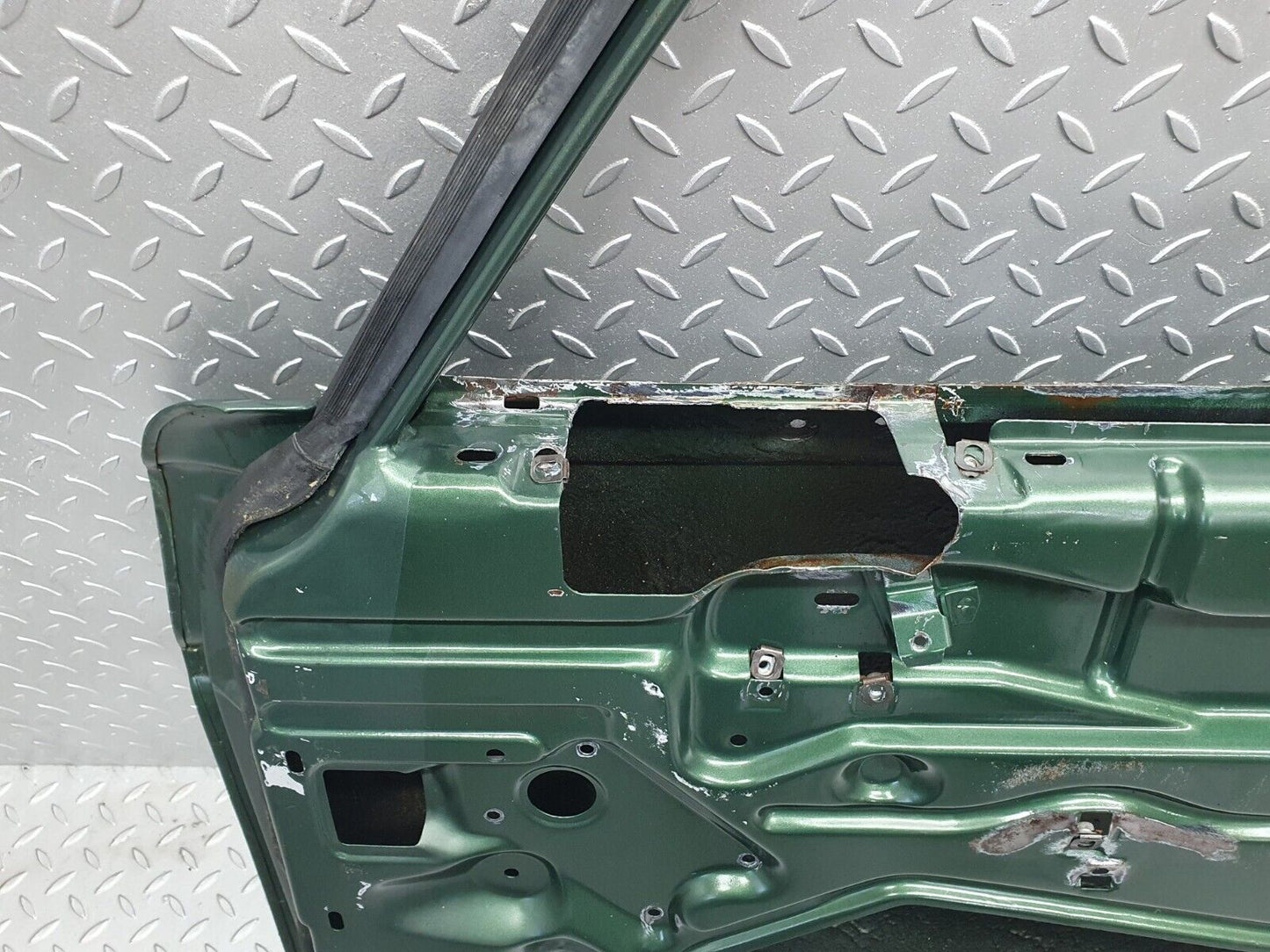43430 Mercedes-Benz W108 280SE Front Right Door
