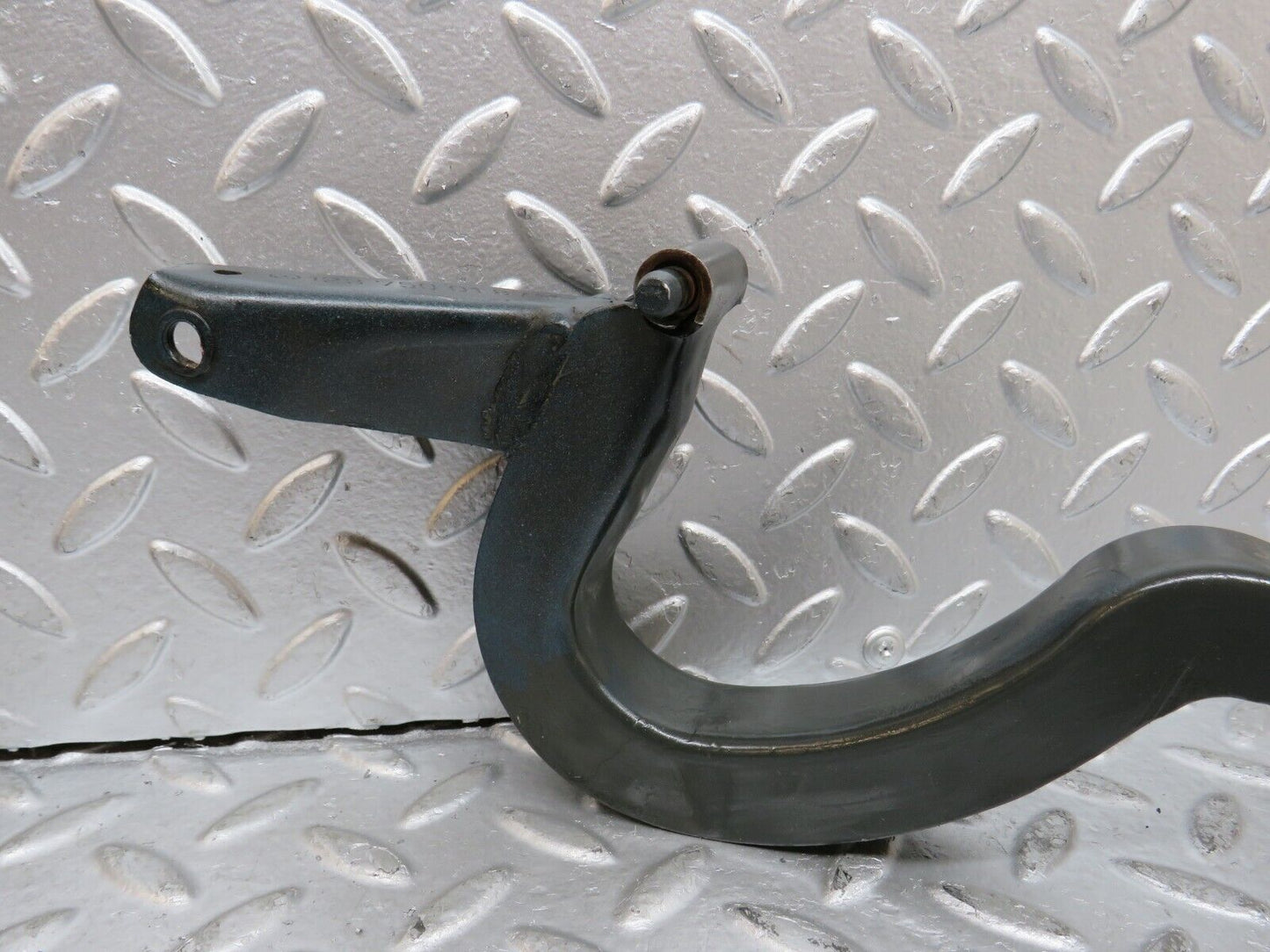 29674 Mercedes-Benz W123 230E Trunk Lid Hinge Pair 1237500187 1237500287