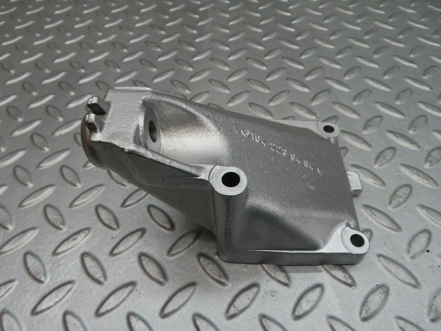12180 Mercedes-Benz R129 300SL Coupe Engine Mount Bracket Left Side 1042230404