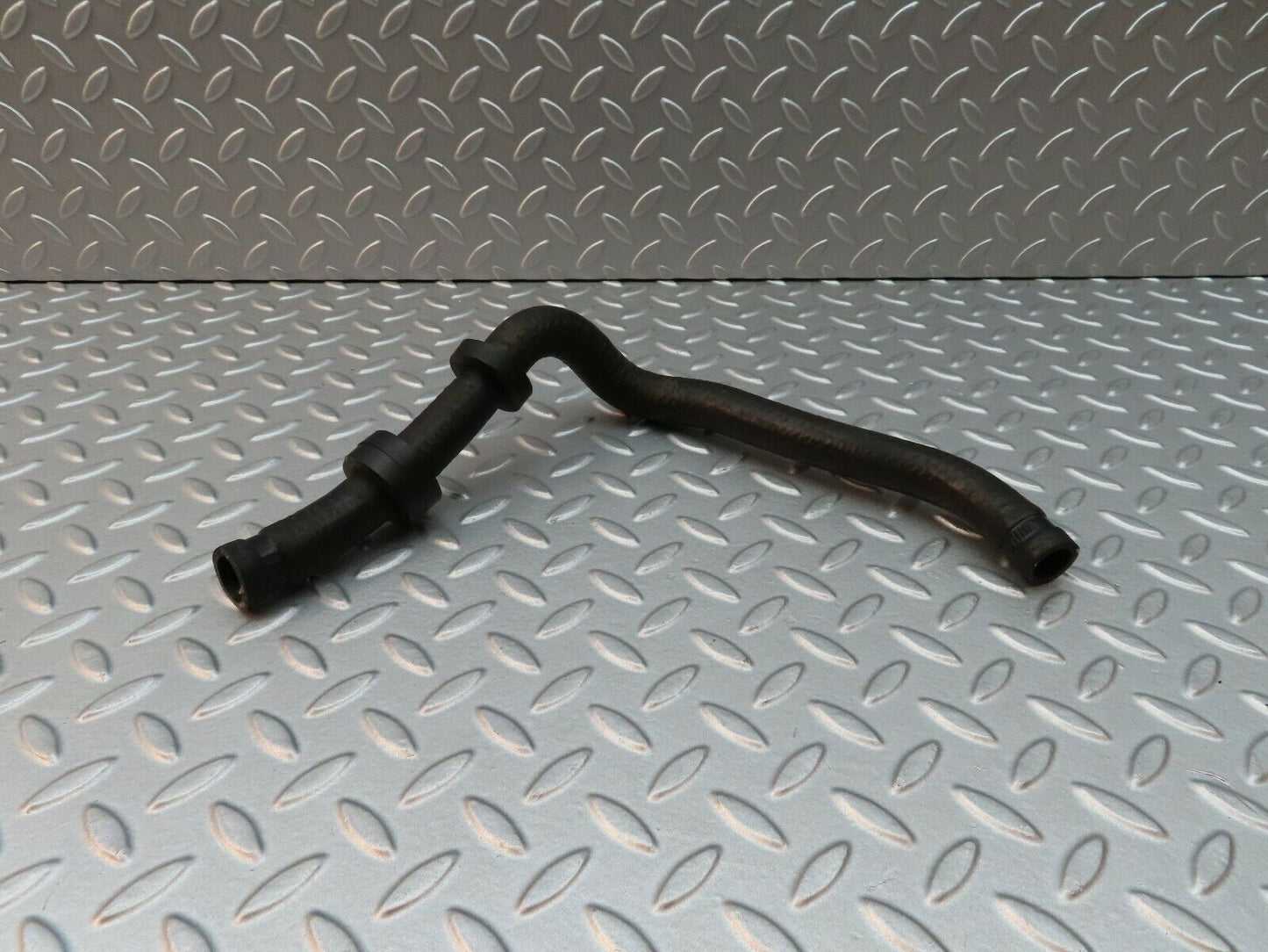 5085 Mercedes-Benz R107 350SL Radiator Pipe Hose