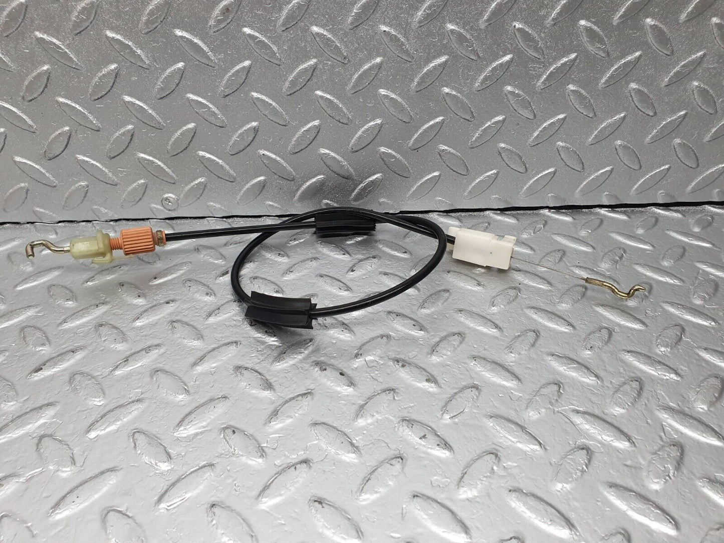 42365 Mercedes-Benz R129 320SL Coupe Door Lock Cable