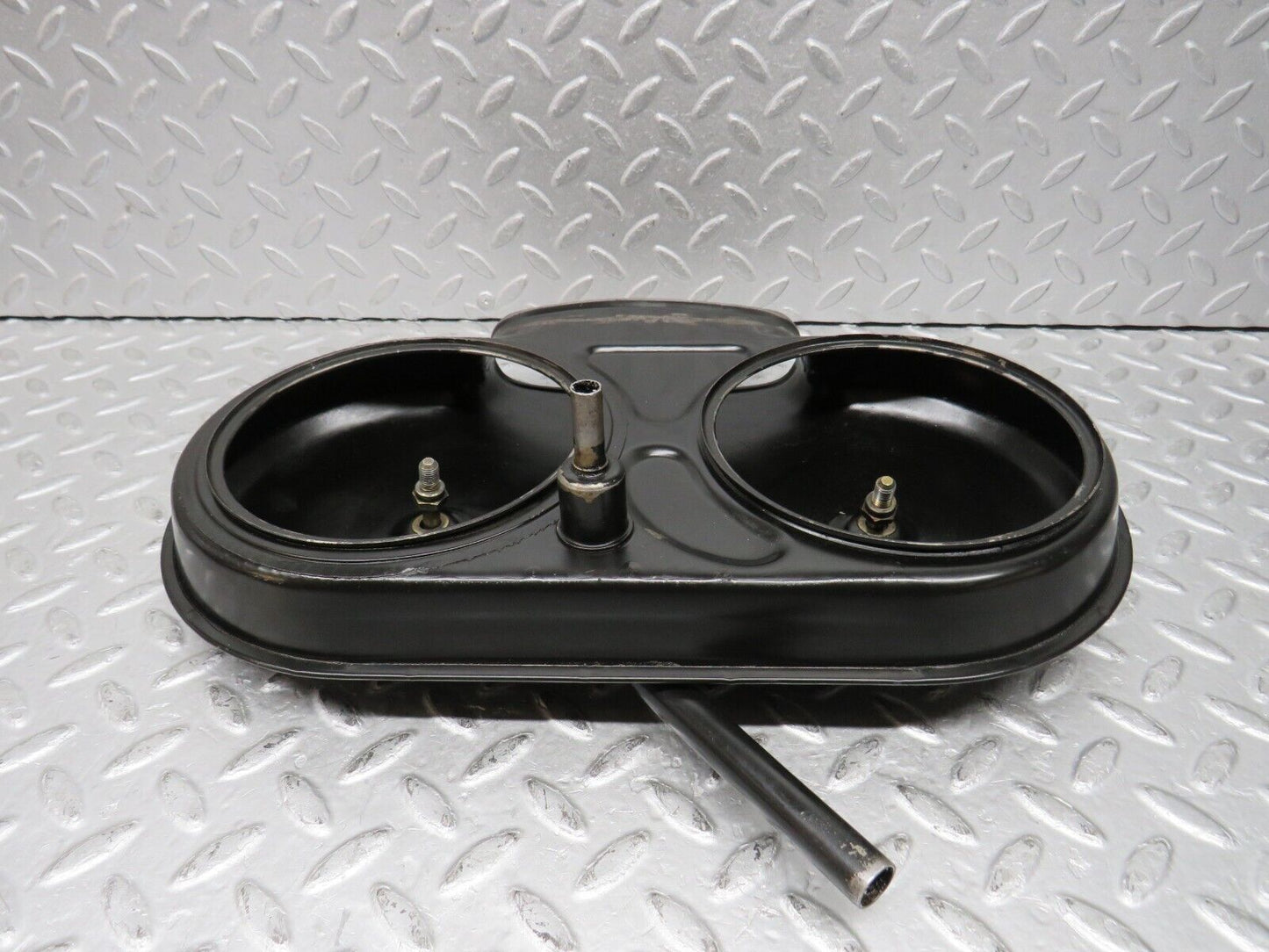 37706 Mercedes-Benz W108 280S Air Filter Housing Connection To Carburettor