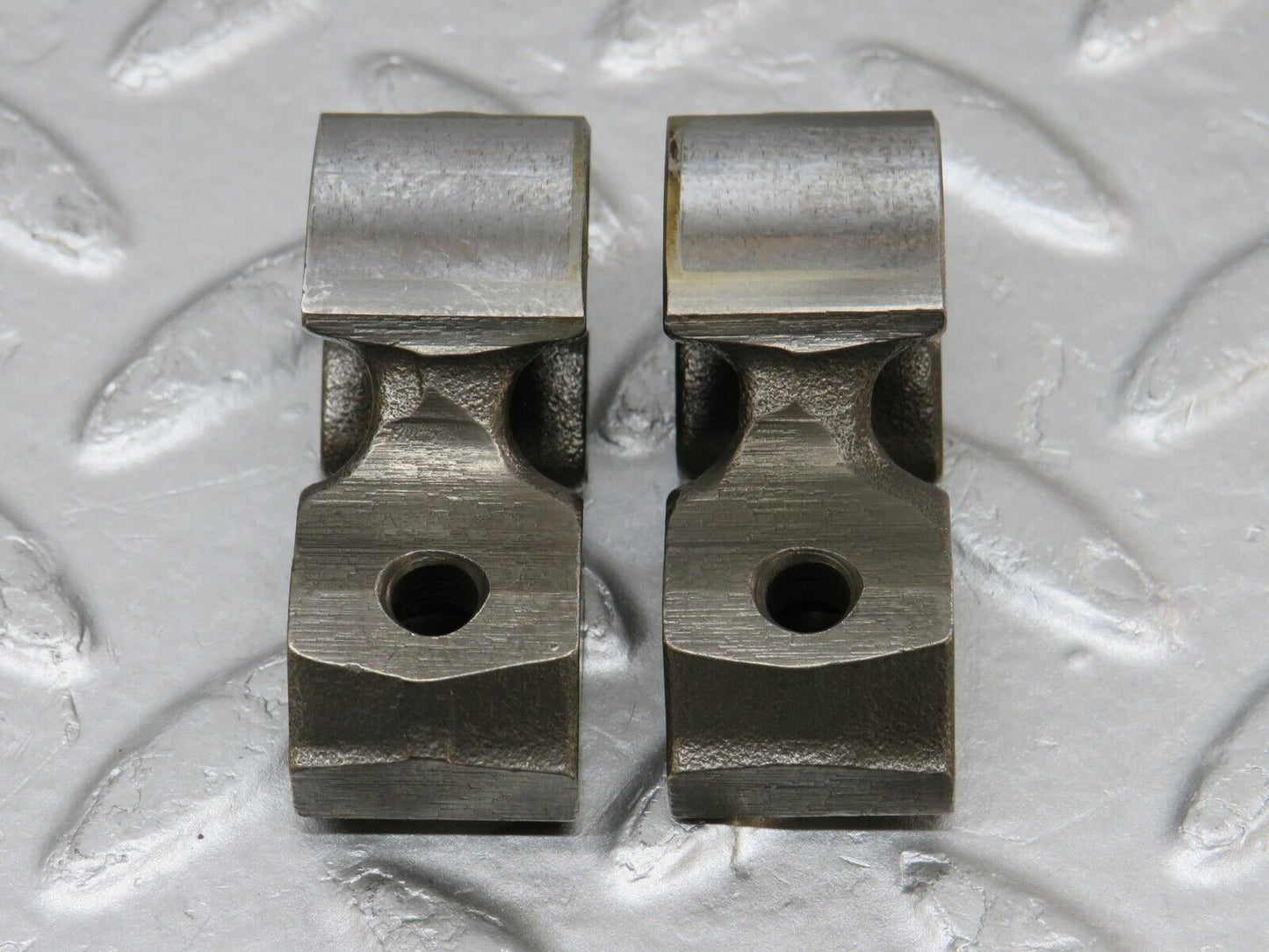 34562 Mercedes-Benz C126 380SEC Coupe Rocker Arm With Valve Tappet