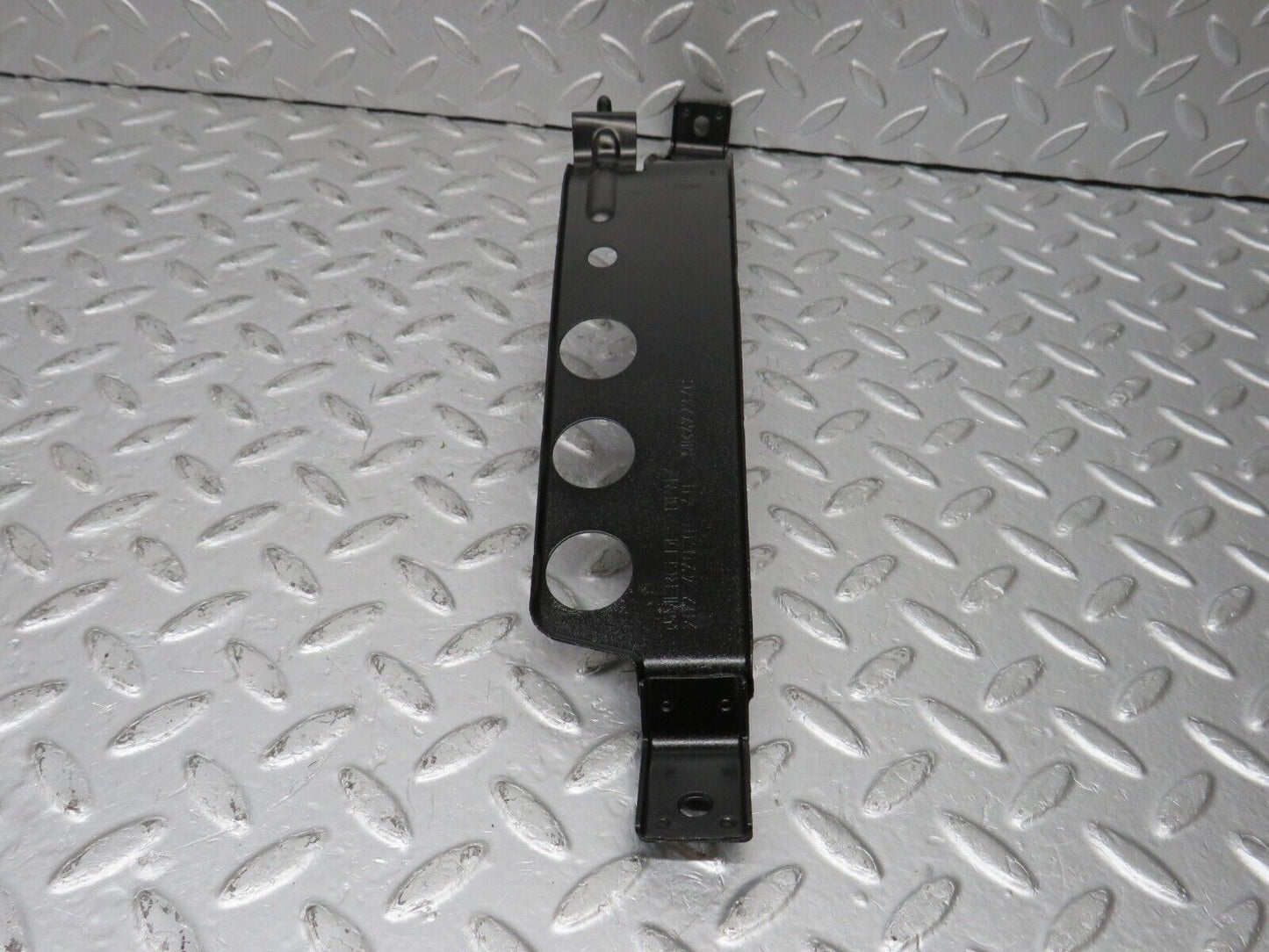 33466 Mercedes-Benz W202 C180 Fuel Tank Holder Strap 2024700640