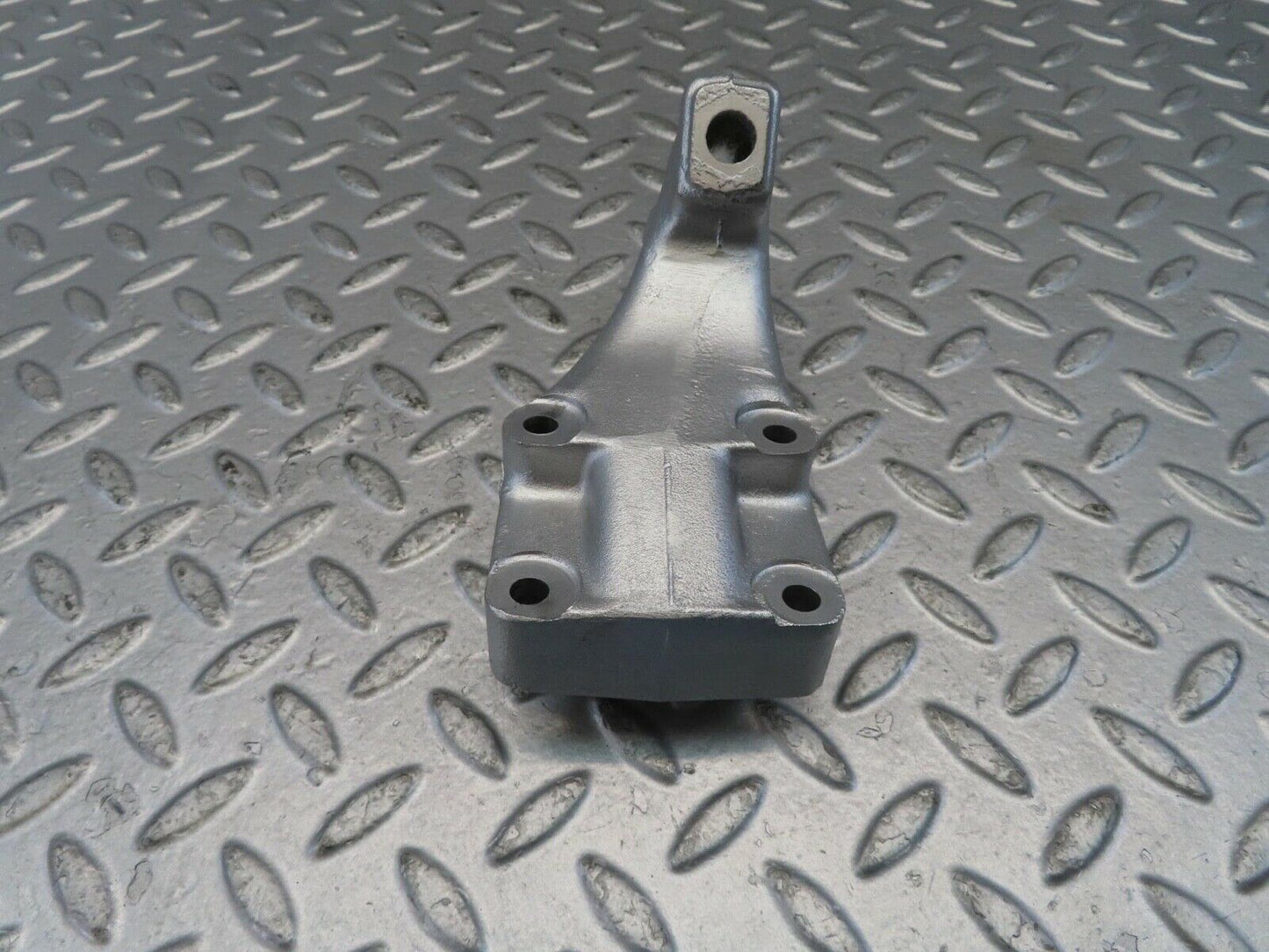 11029 Mercedes-Benz R107 W116 Engine Mount Bracket Right Side 1162234504